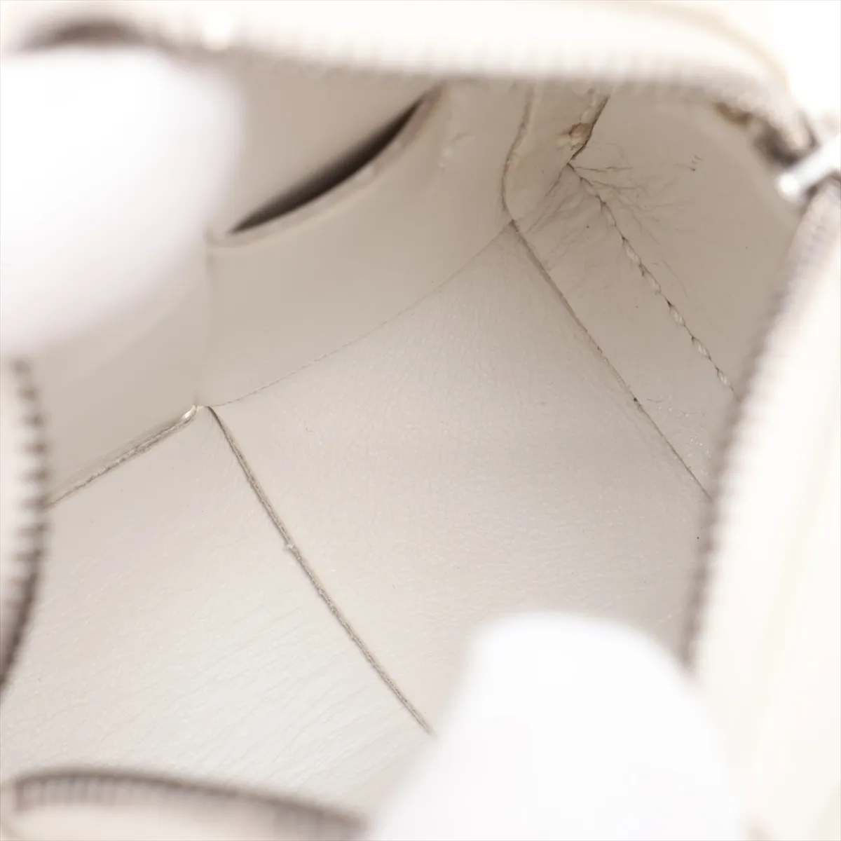 Maxi Intrecciato Cassette Leather Shoulder Bag, White — view 8