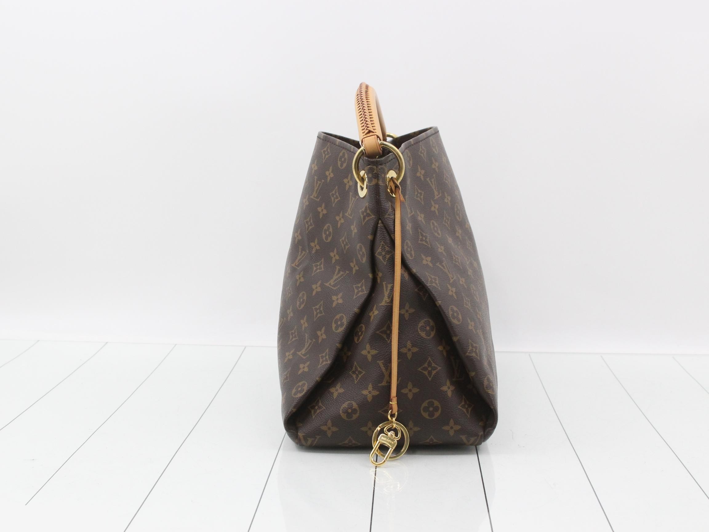 Monogram Artsy MM Shoulder Bag — view 3