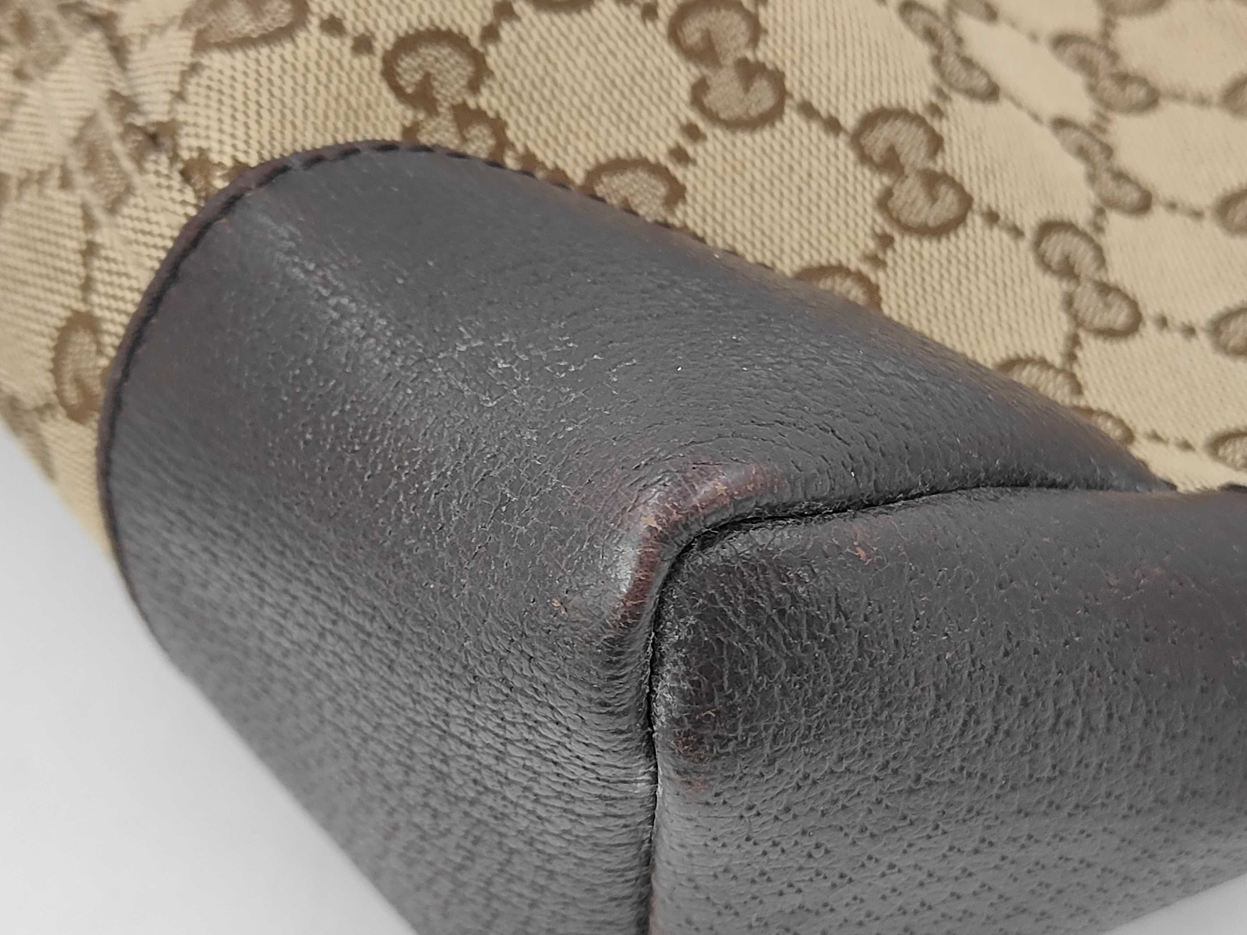 GG Canvas Shoulder Bag — view 4