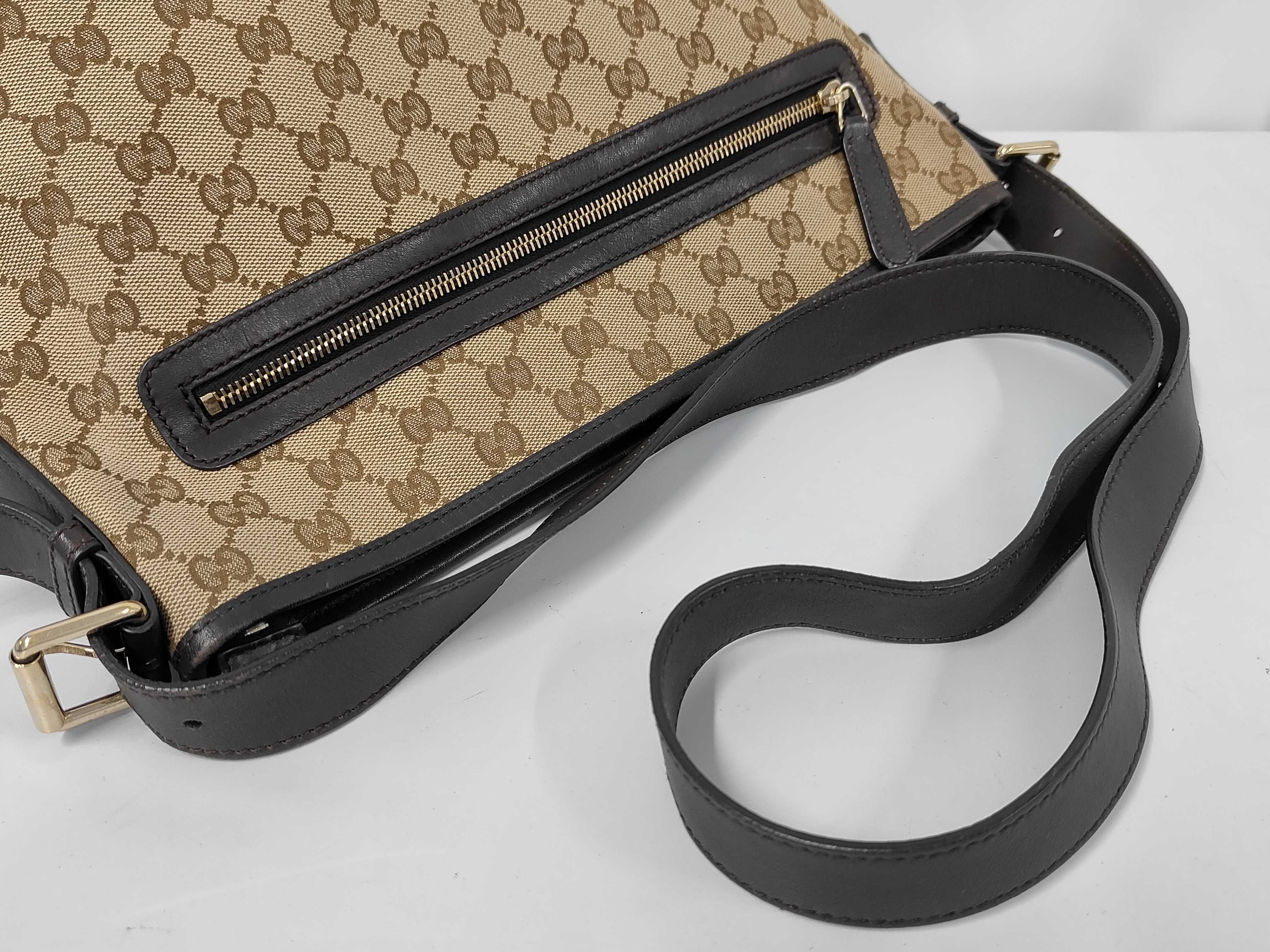 388930 Canvas Shoulder Bag — view 3