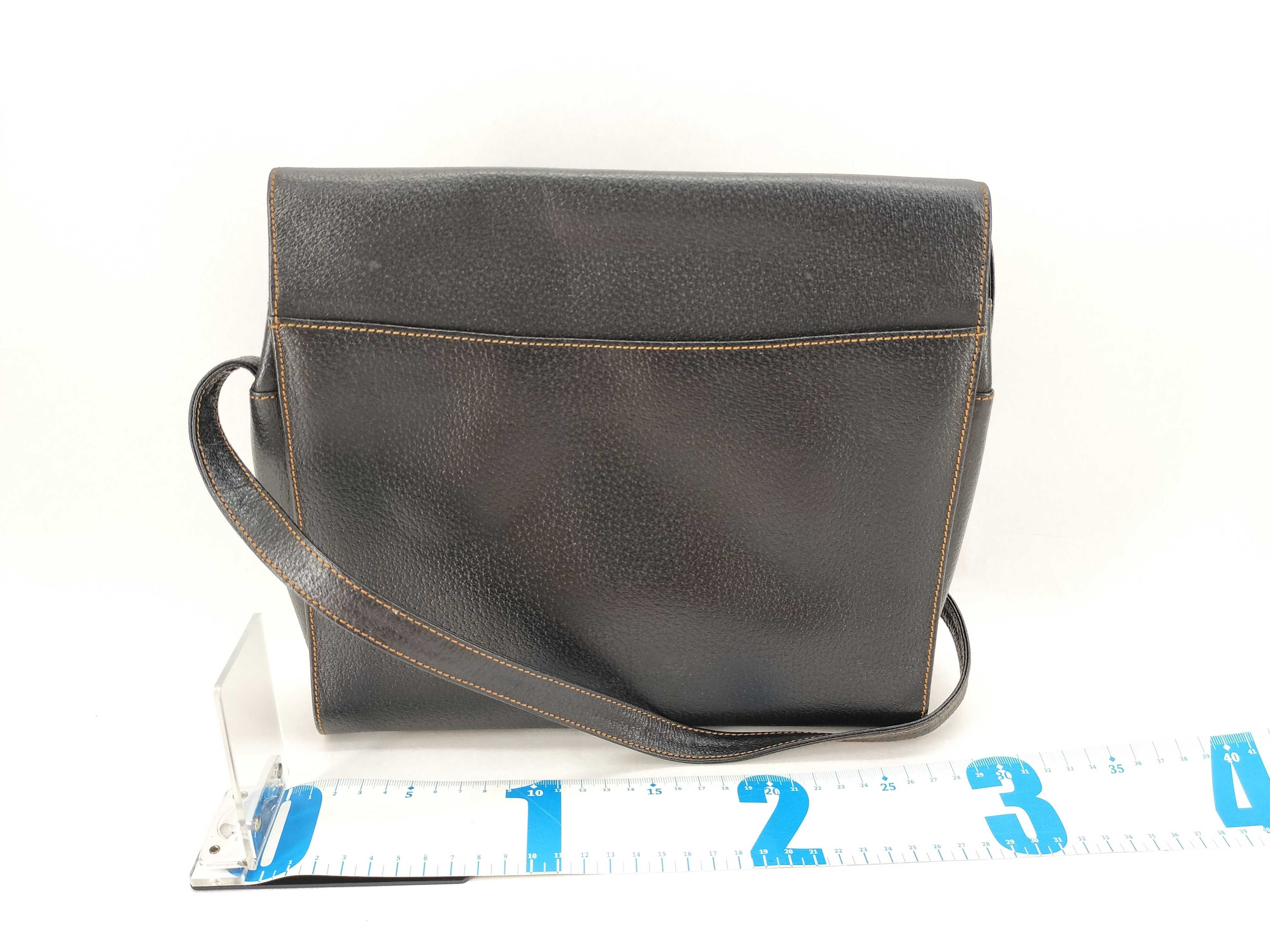 shoulder bag — view 2