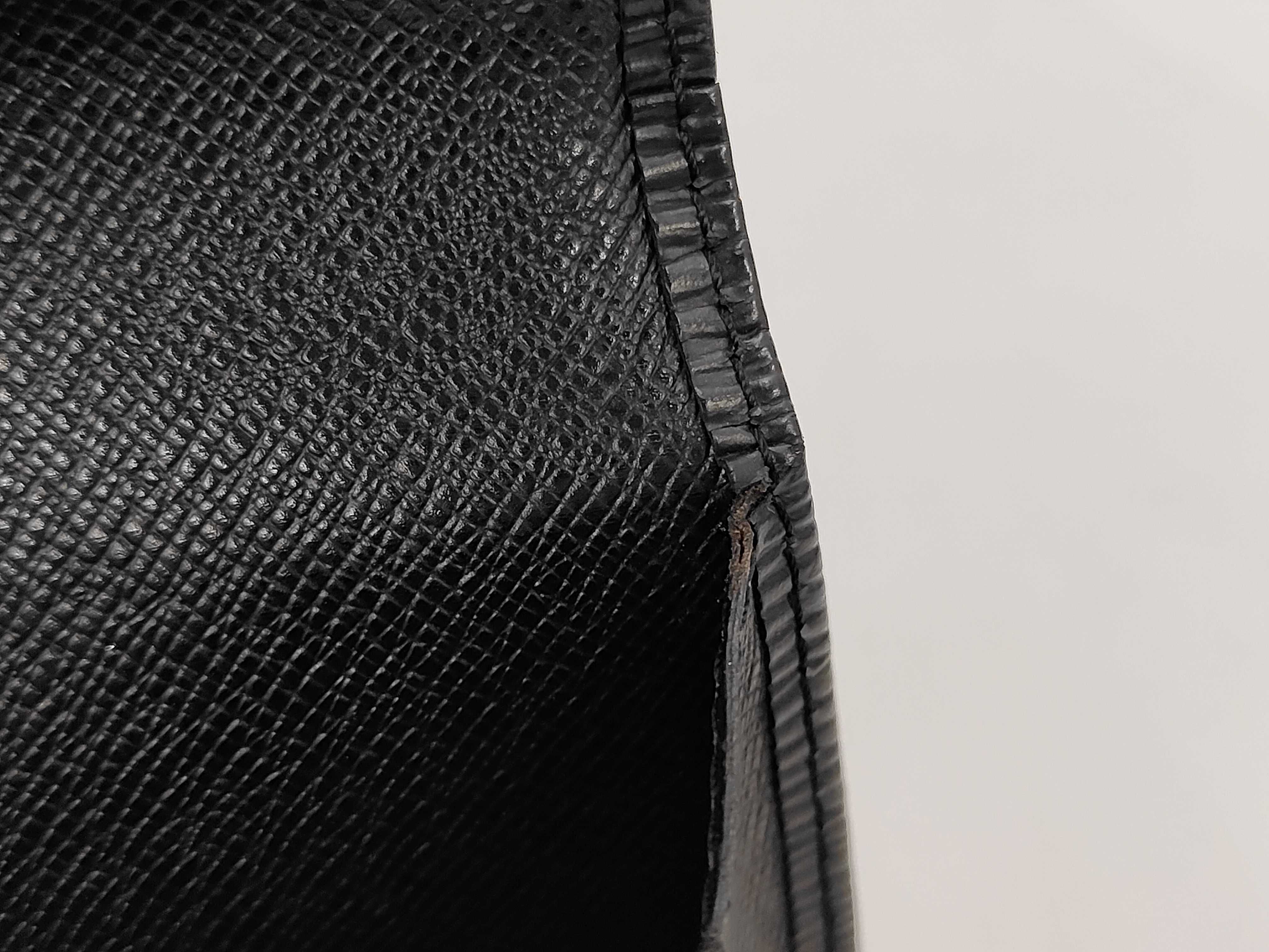 Epi Louis Vuitton Portefeuille Sarah Wallet — view 7