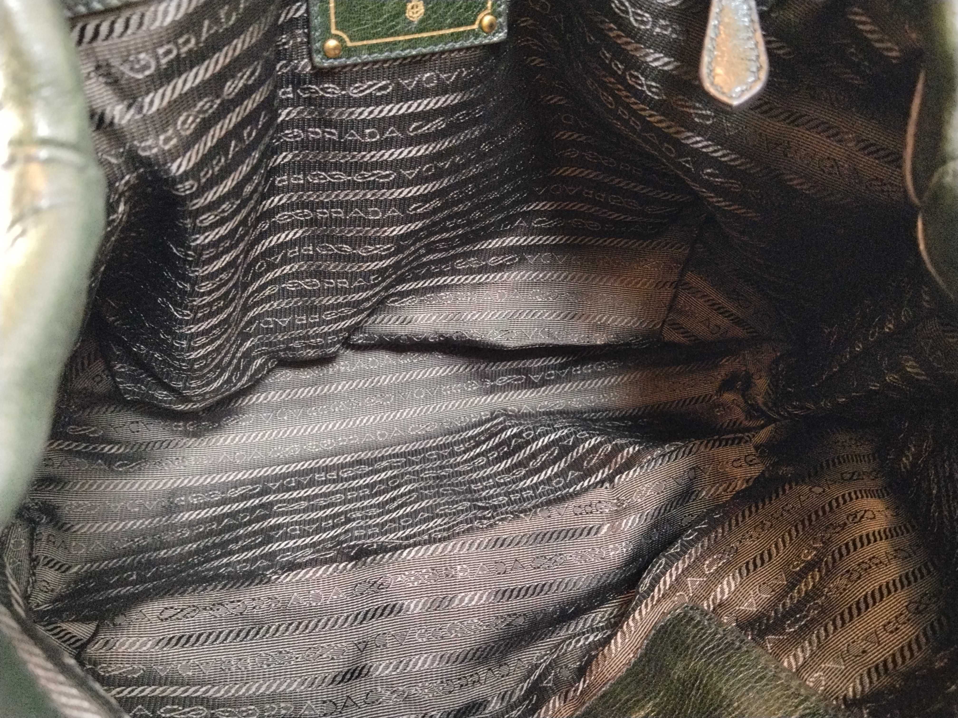 Green Leather Shirring Tote Bag (Handbag) — view 10