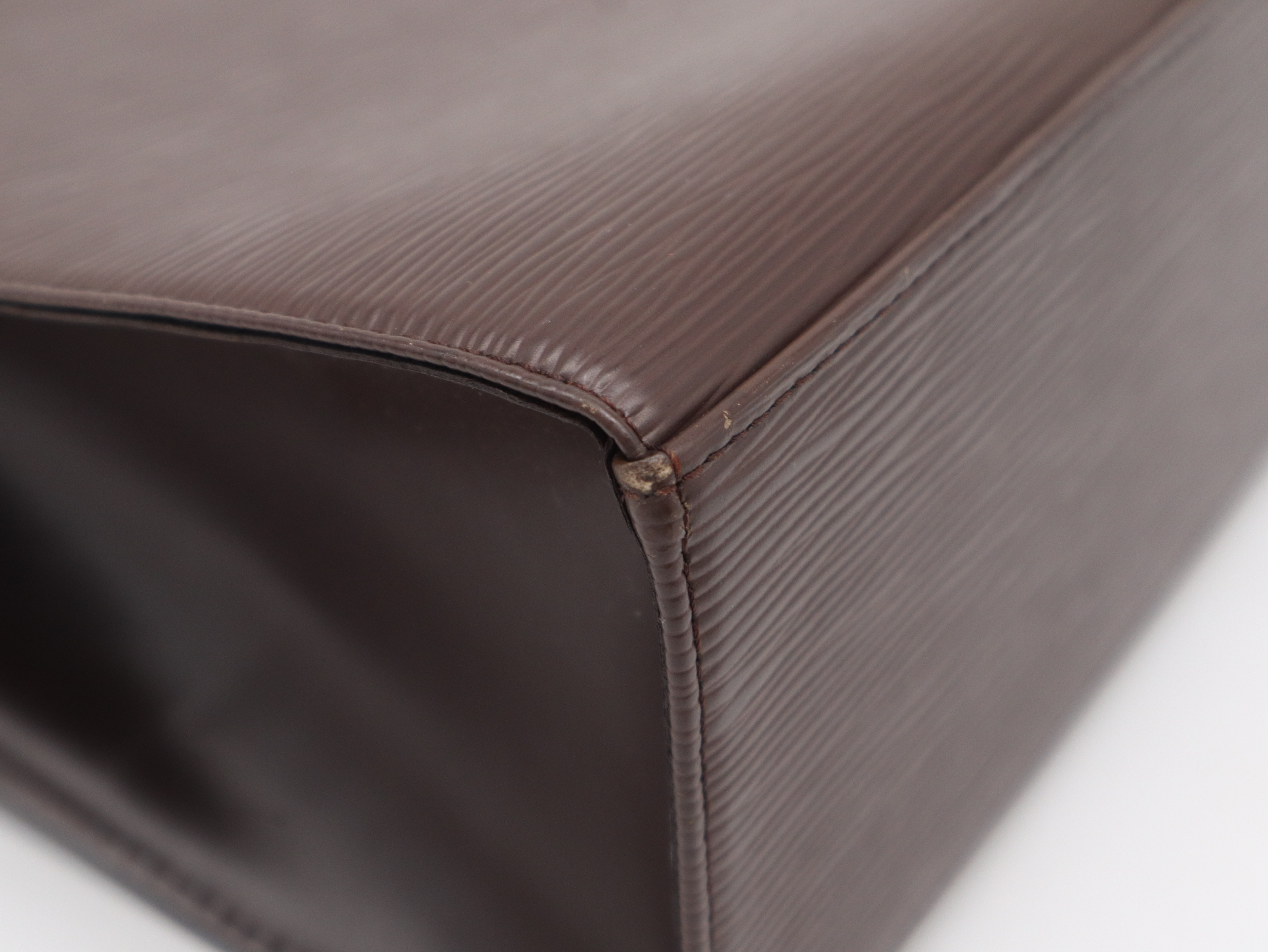 M5249D Epi Croisette PM Mocha Handbag — view 9