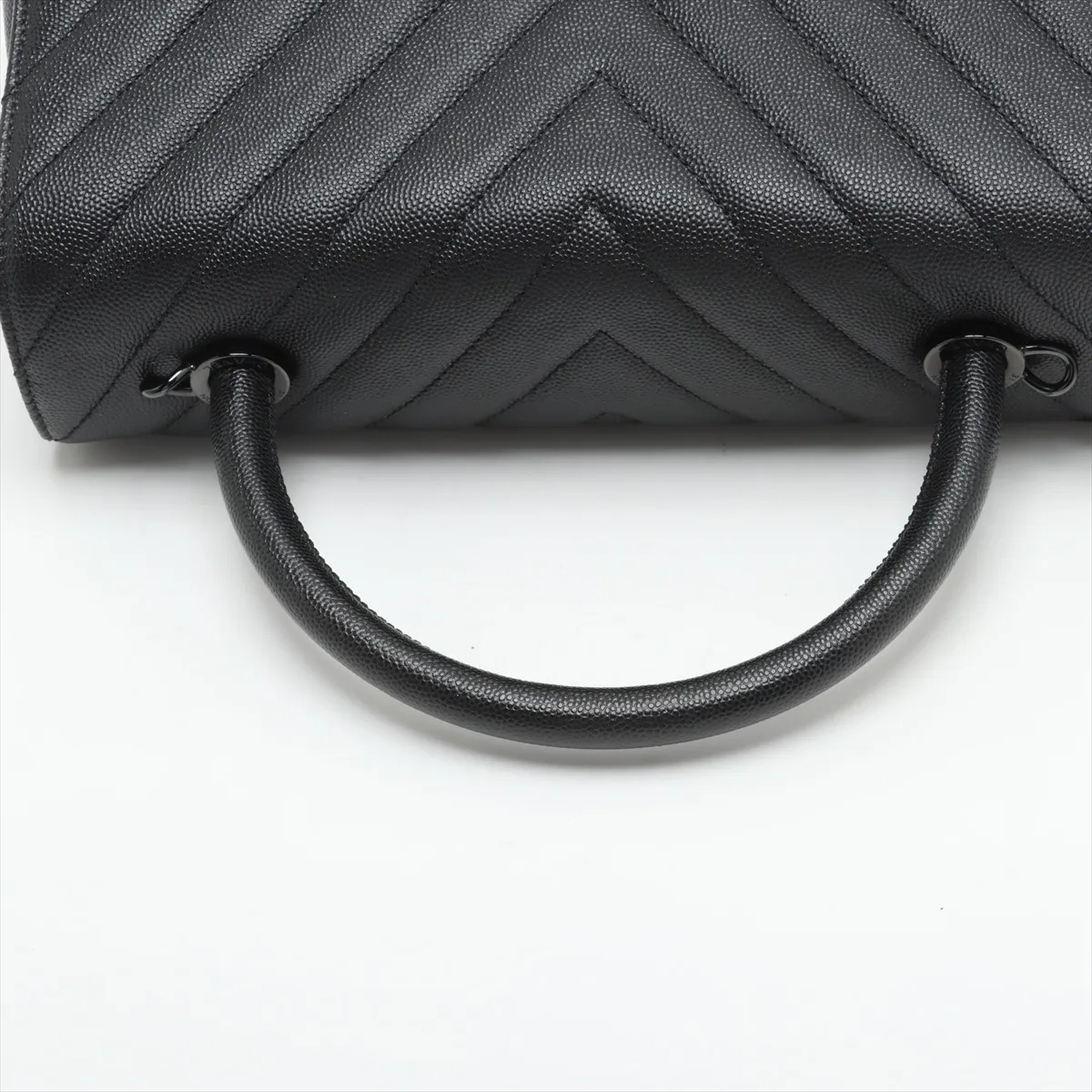 [Individually wrapped] Chanel Coco Handle 29 S caviar skin 2WAY handbag chevron black metal fittings 26351877 26th series A92991 — view 5