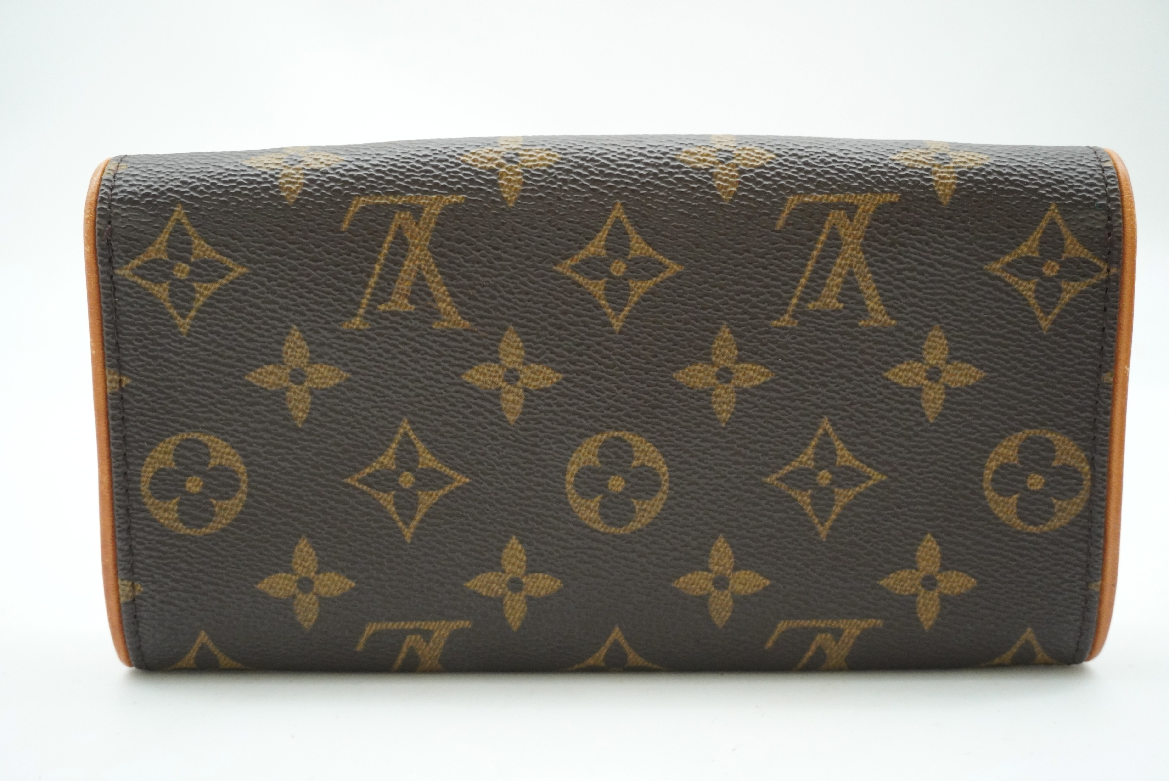 Monogram Pochette Twin PM M51854 Shoulder Bag — view 2