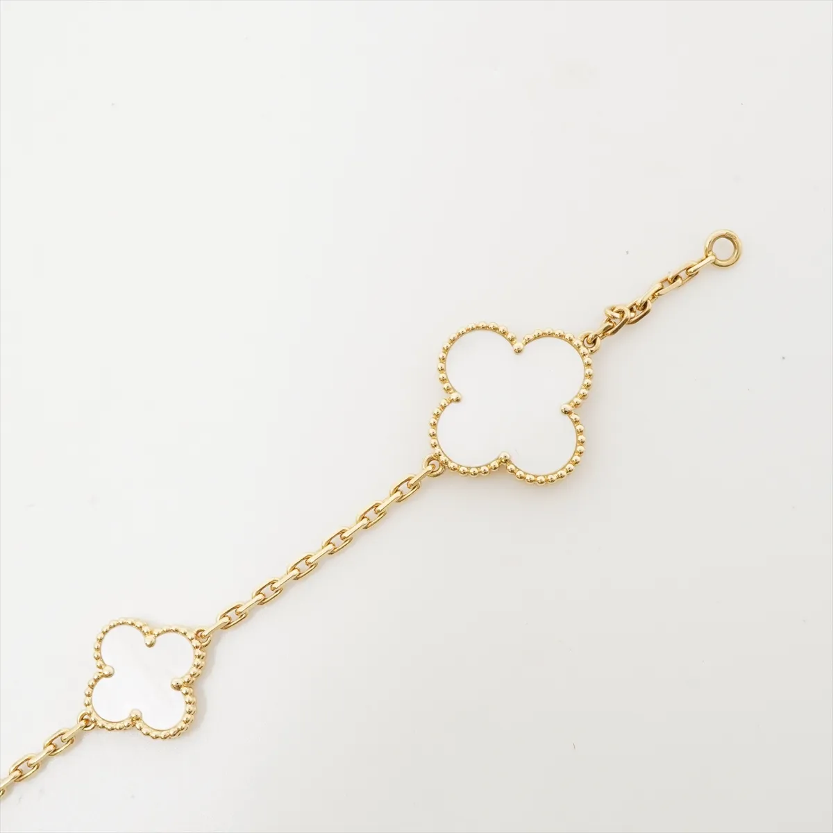 Magic Alhambra 5P Shell Bracelet 750 (Yellow Gold) 17.5g JE118466 — view 4