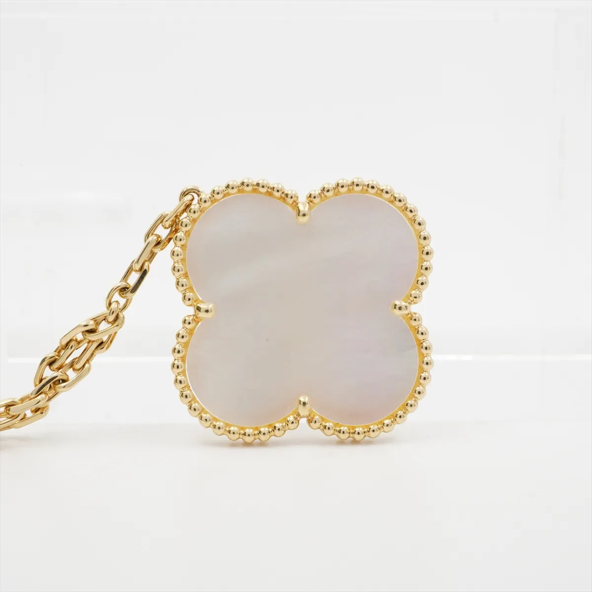 Magic Alhambra 5P Shell Bracelet 750 (Yellow Gold) 17.5g JE118466 — view 10