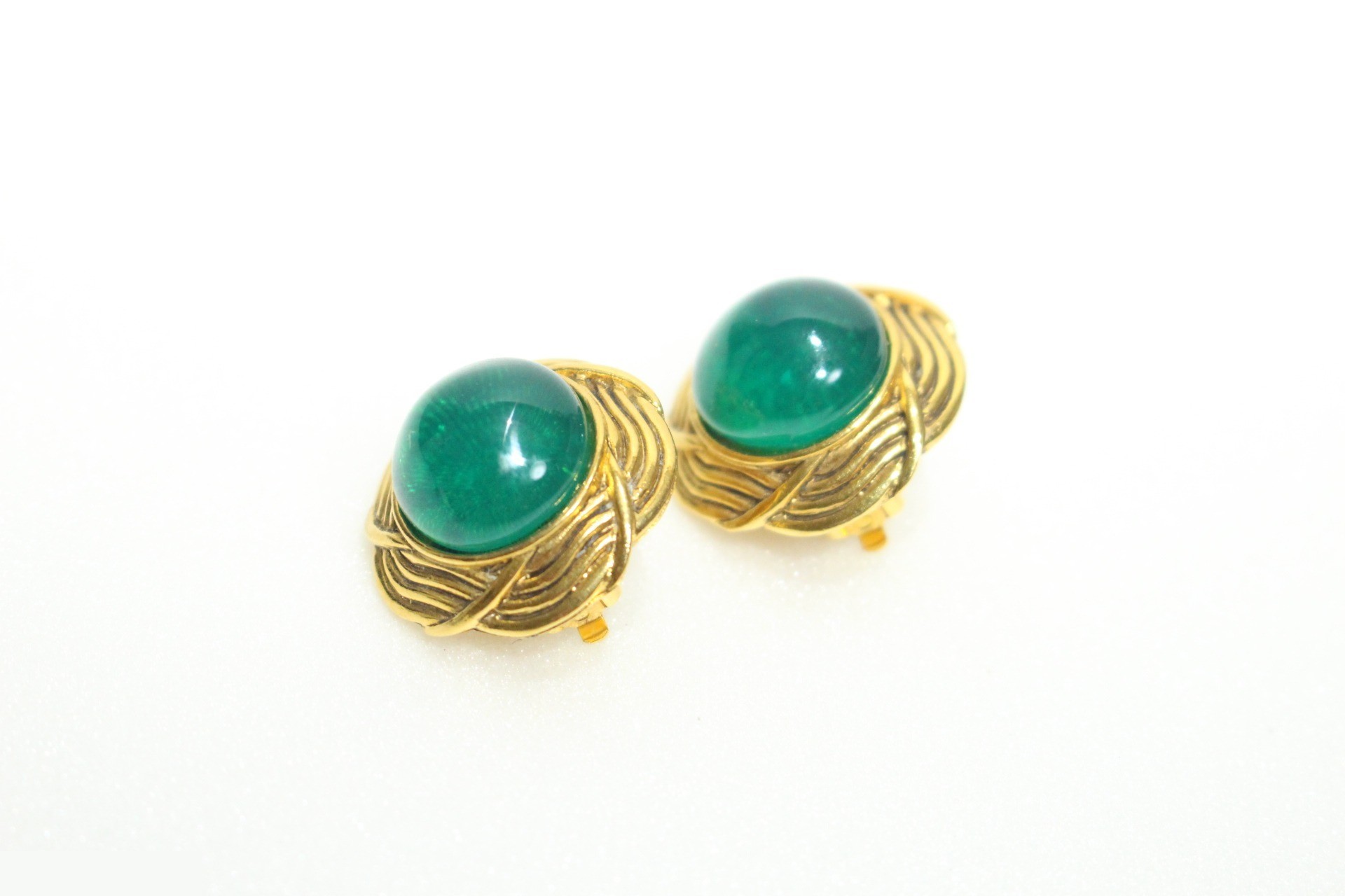 Vintage Classic Earrings - Green — view 7