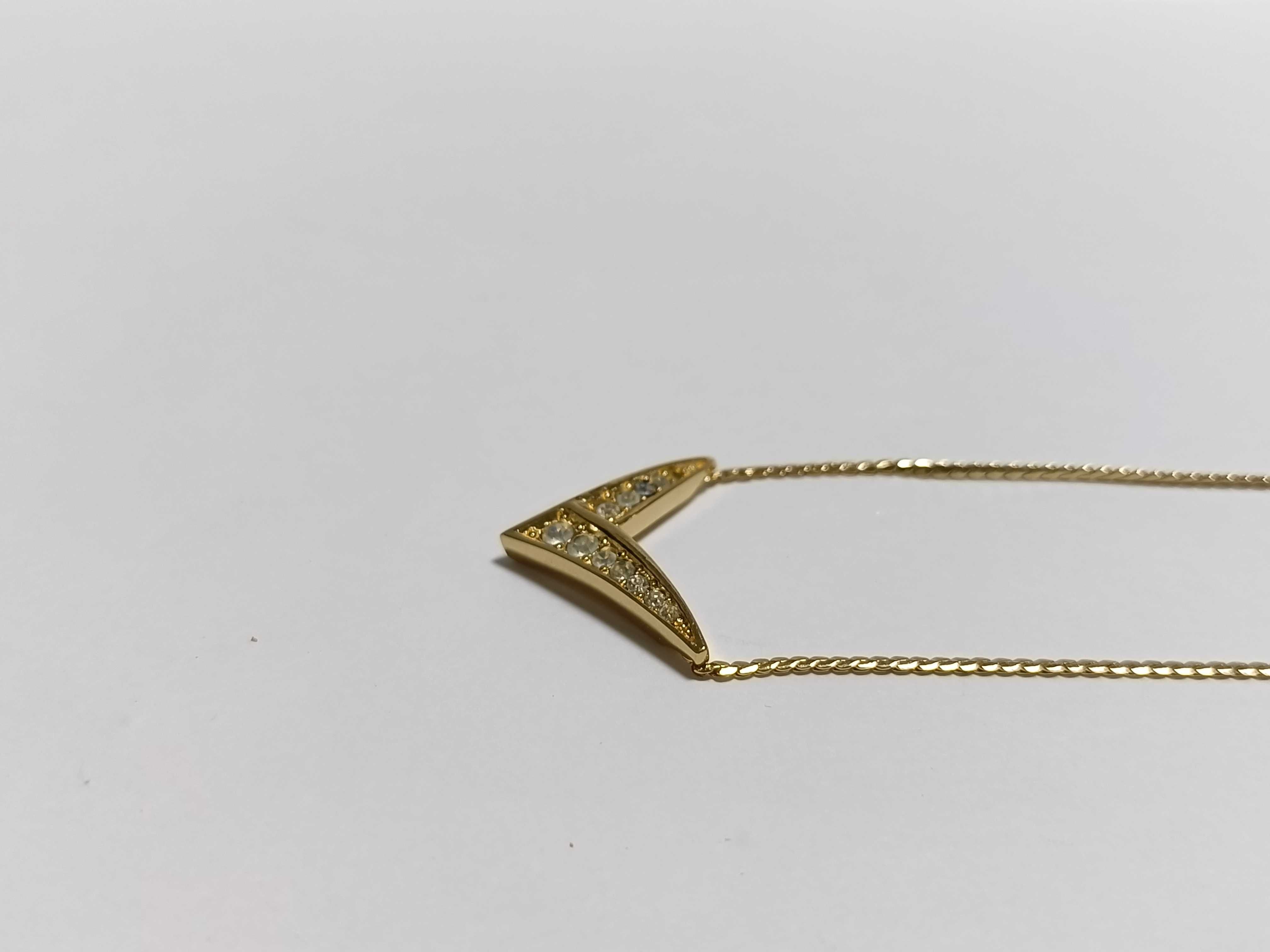 B. Necklace — view 4