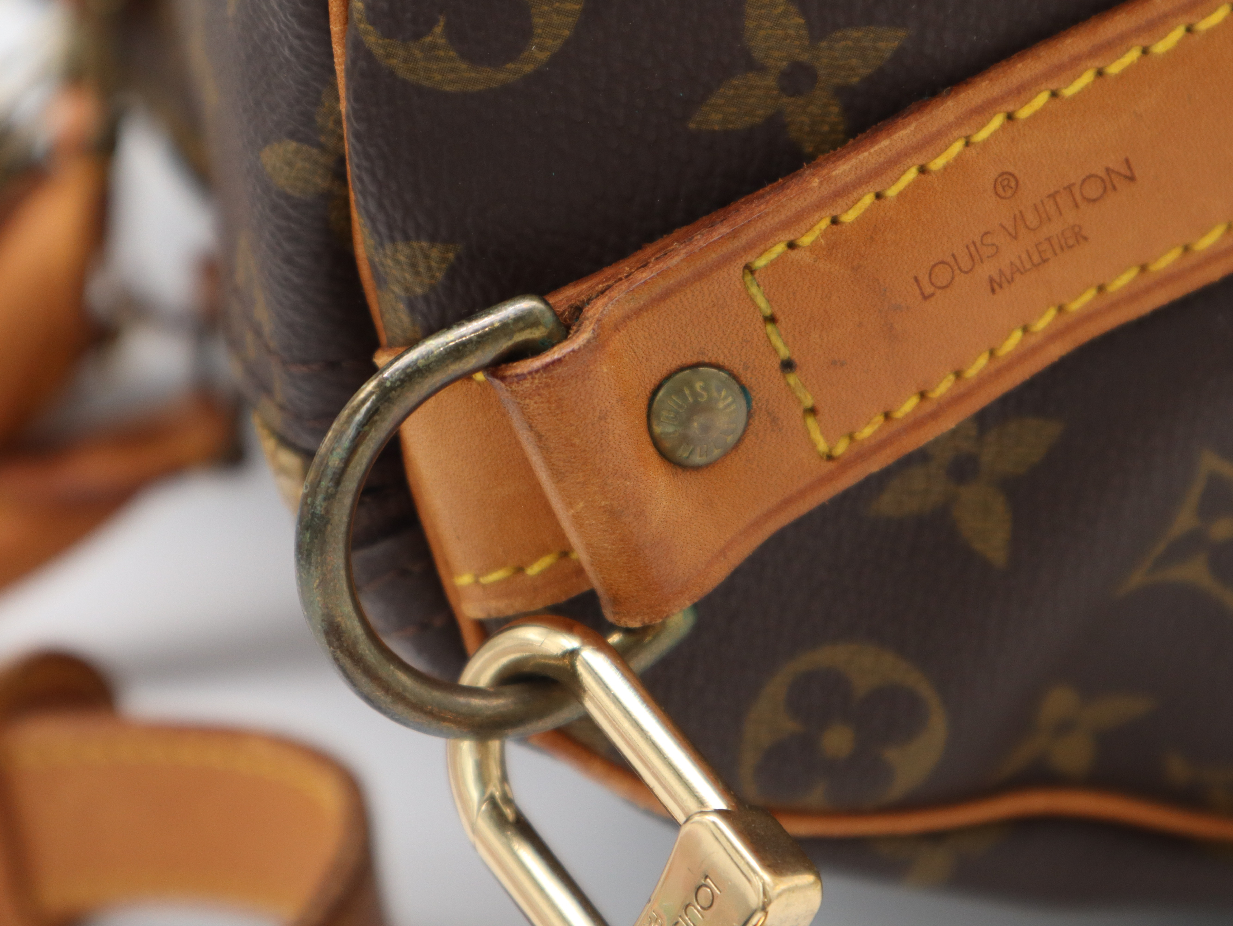 M41416 Monogram Keepall Bandoulière 50 Boston Bag with Shoulder Strap, Name Tag, and Handle — view 13