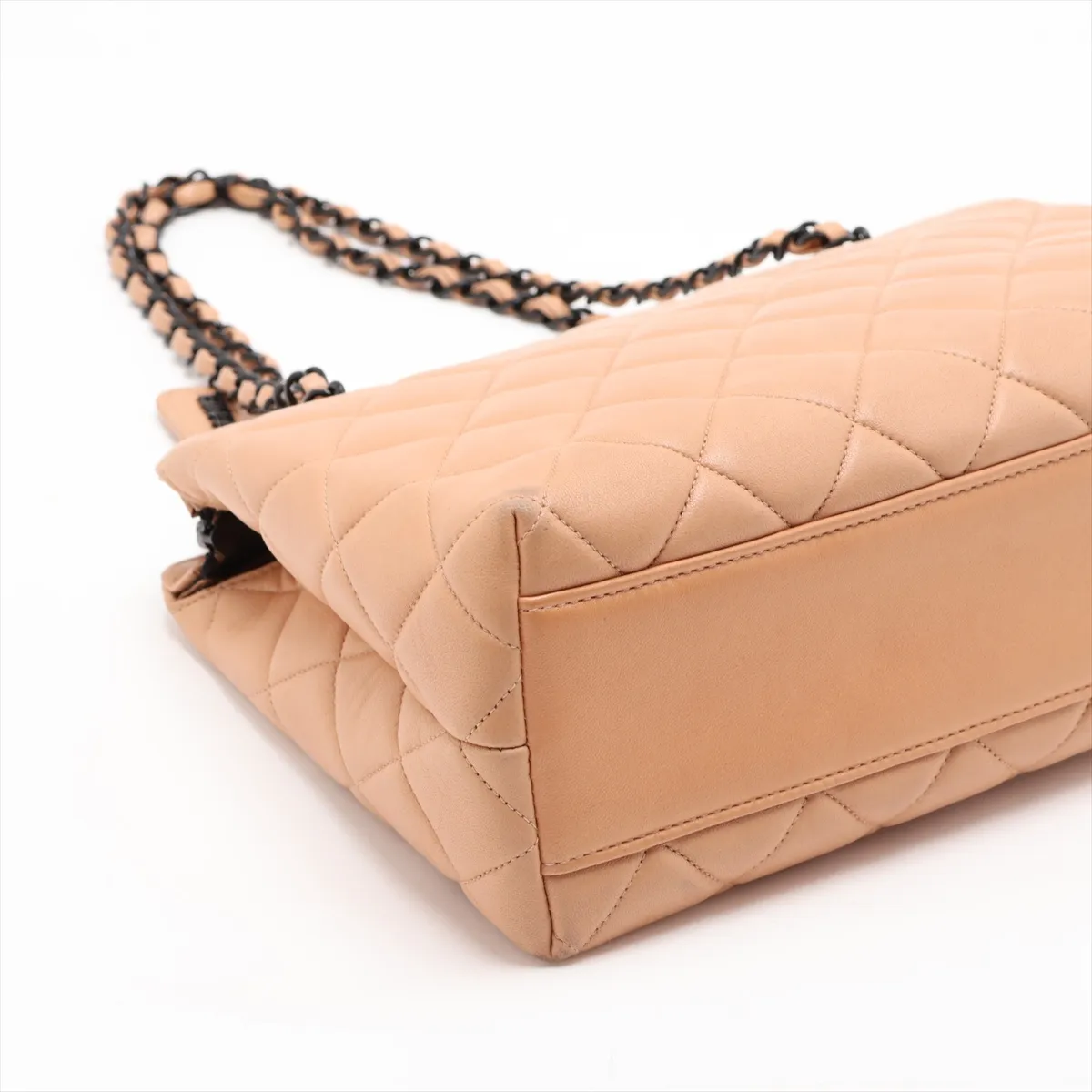 Matelassé Lambskin Chain Shoulder Bag, Beige with Black Hardware, 4325066, Series 4 — view 4