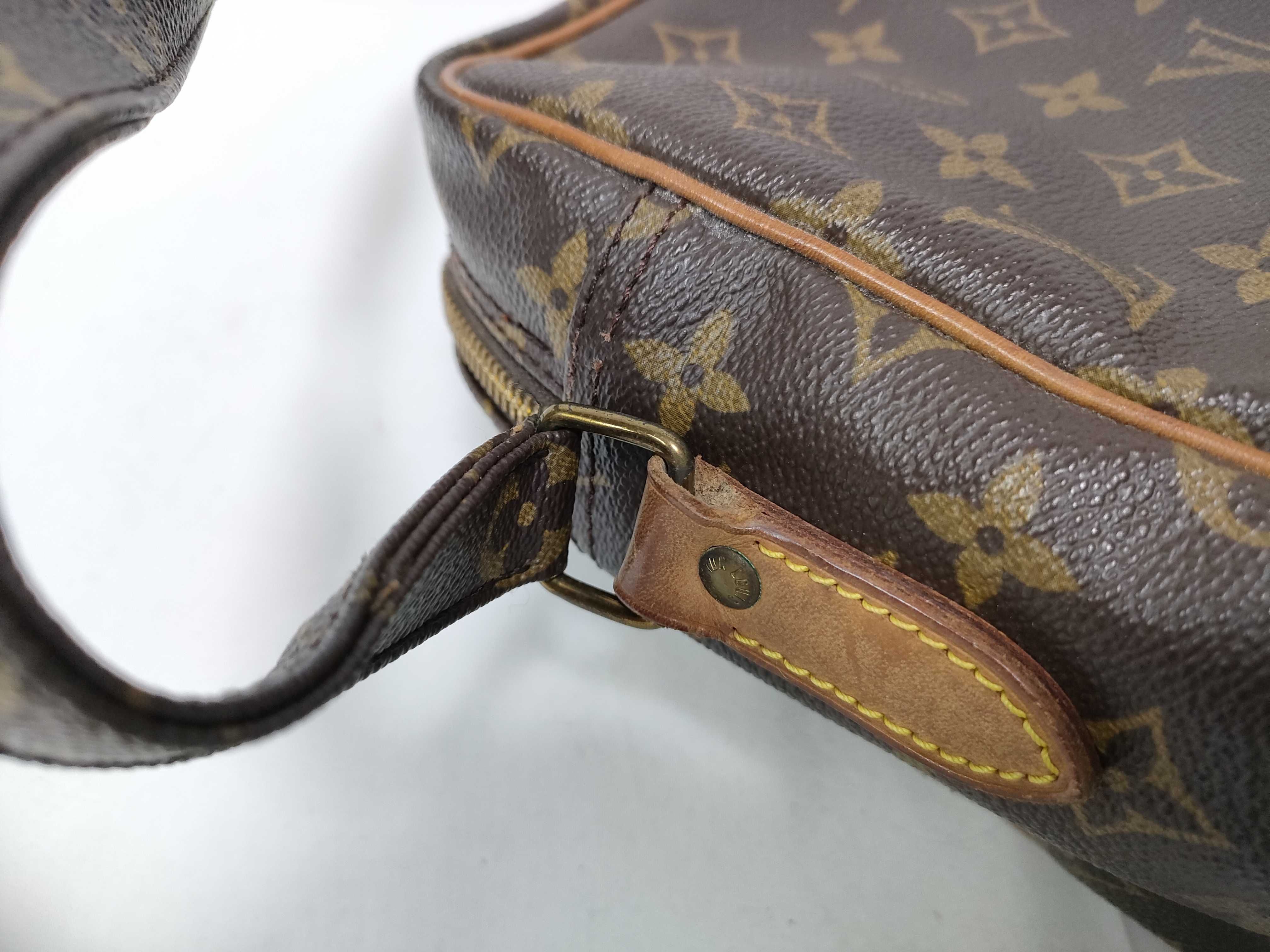 Monogram Louis Vuitton Nile Shoulder Bag — view 6
