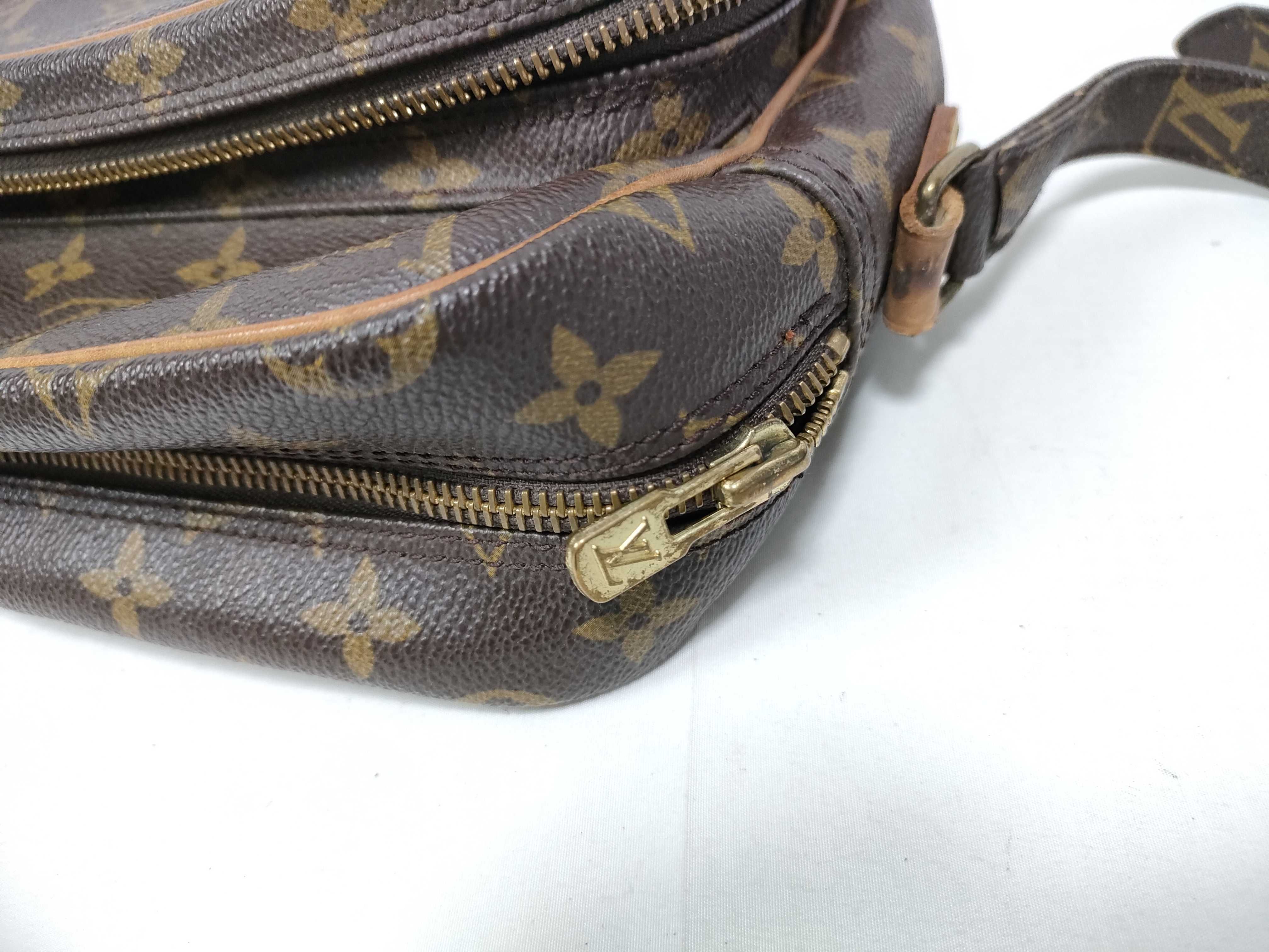 Monogram Louis Vuitton Nile Shoulder Bag — view 9