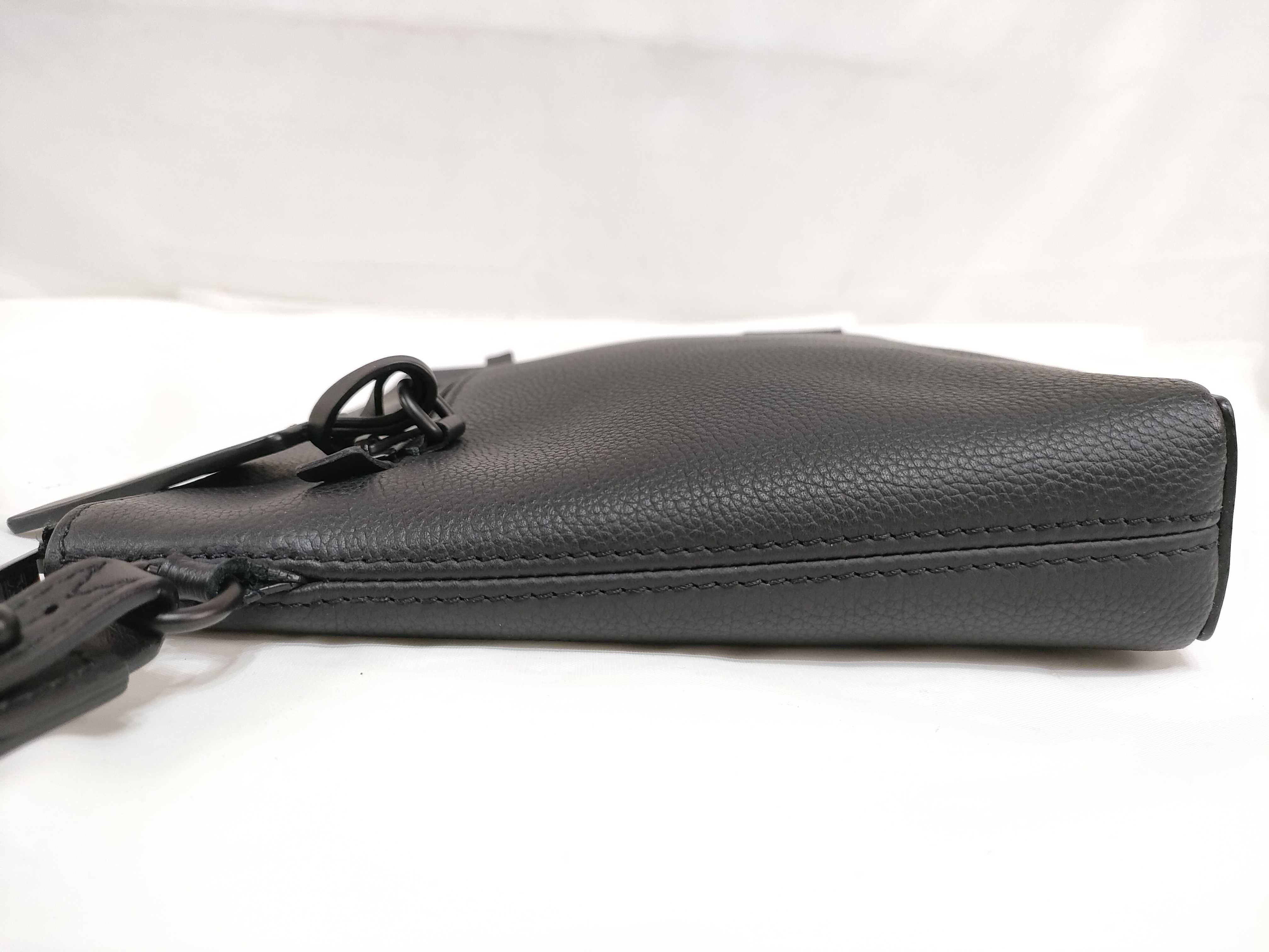 LV Aerogram Pochette iPad M69837 Black RFID Handbag — view 8