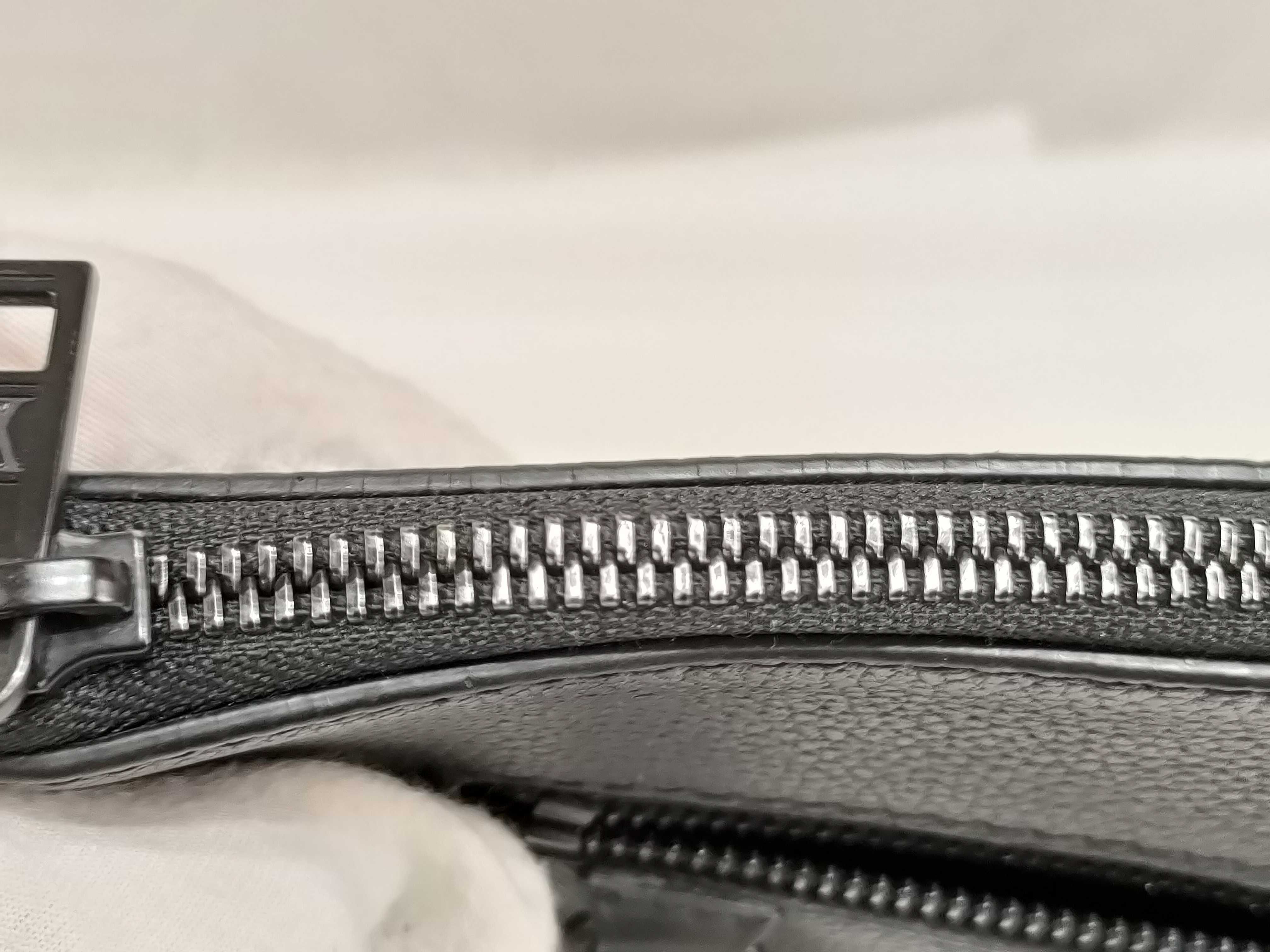 LV Aerogram Pochette iPad M69837 Black RFID Handbag — view 10