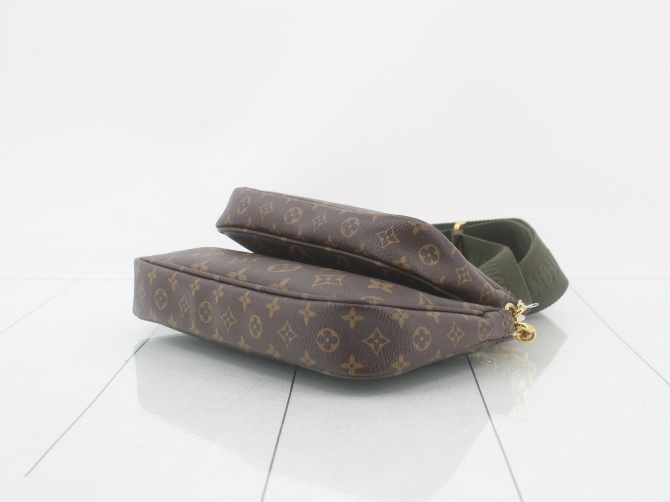 Monogram Multi Pochette Accessoires 2-Way Shoulder Bag — view 6