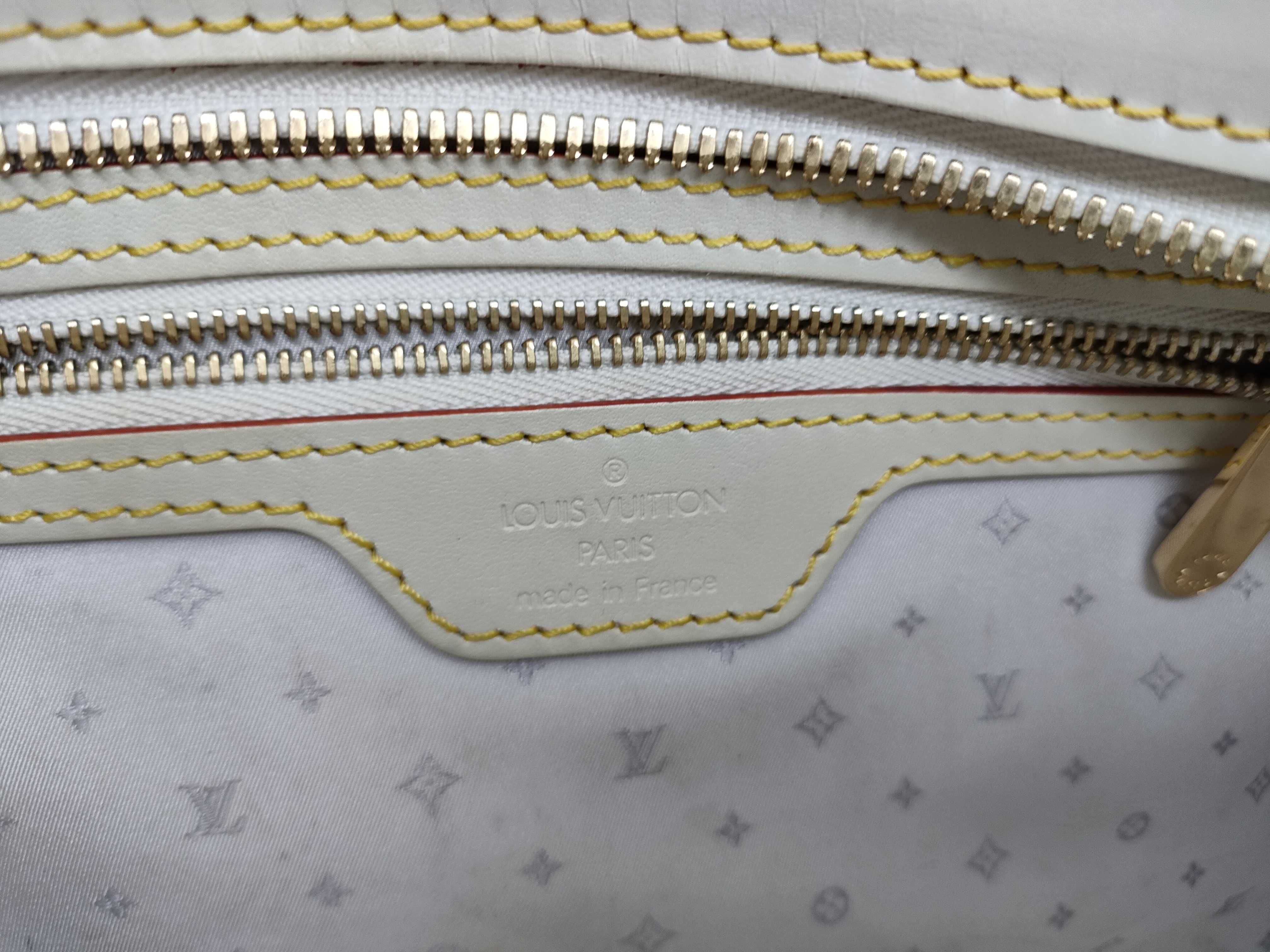 Suhali Epanui White Handbag — view 12