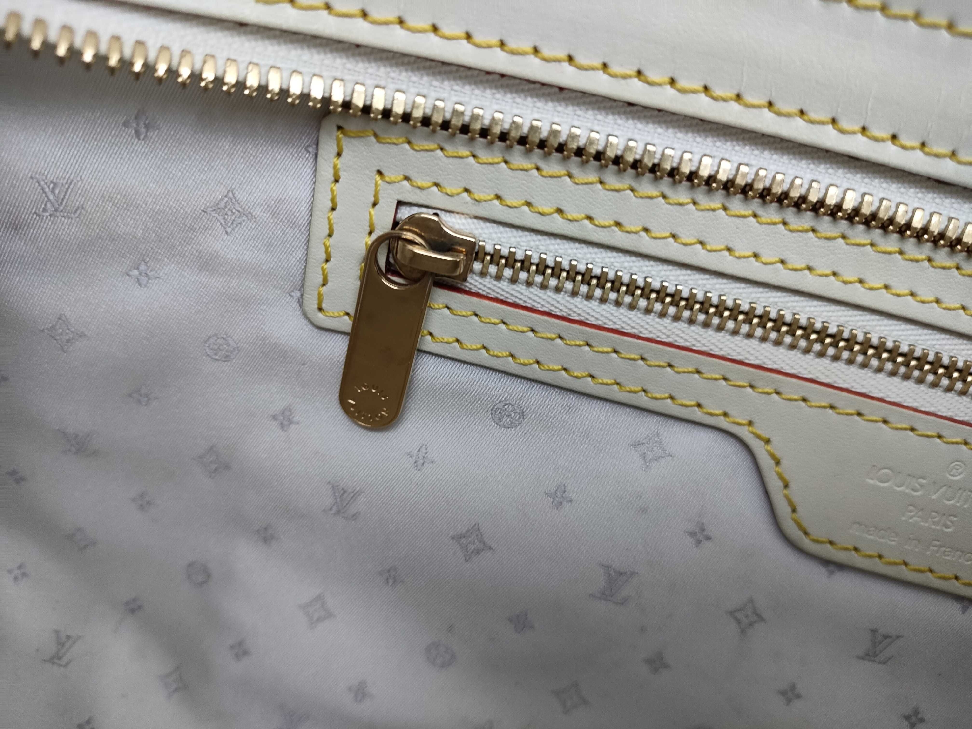 Suhali Epanui White Handbag — view 13