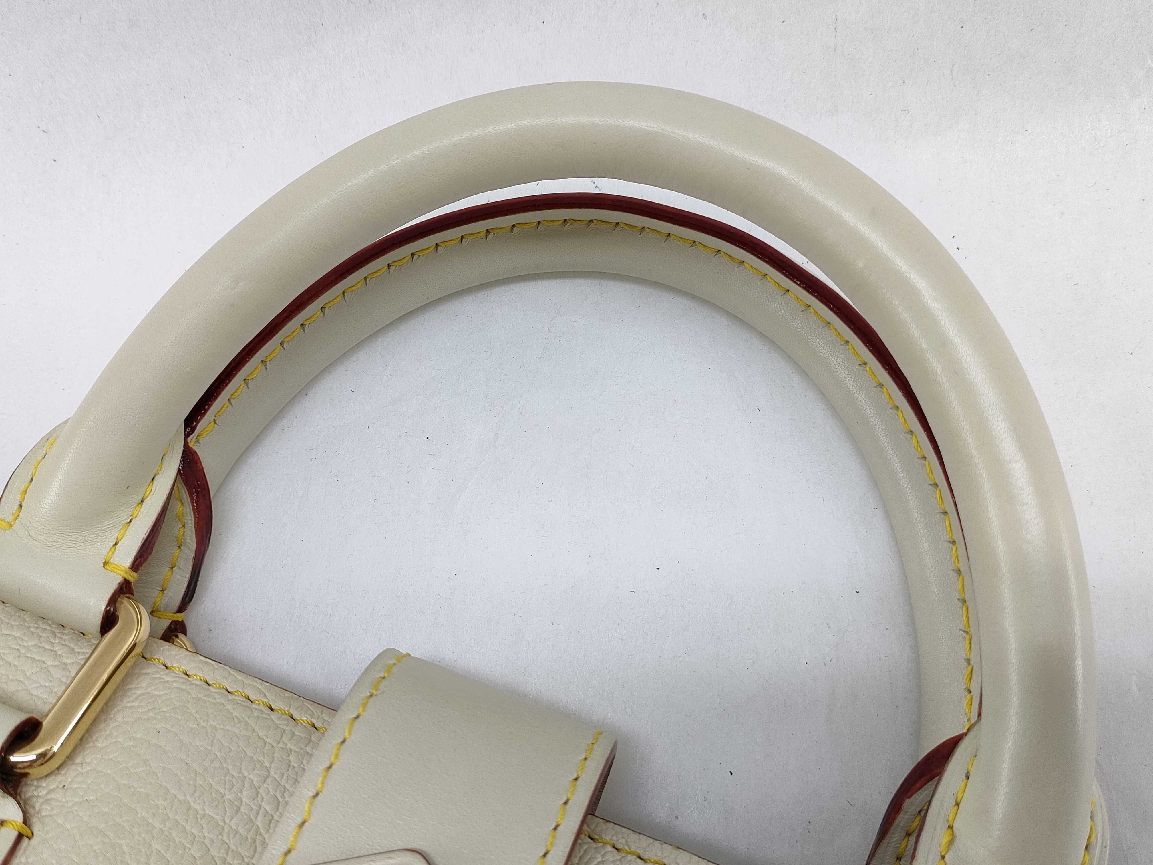 Suhali Epanui White Handbag — view 3