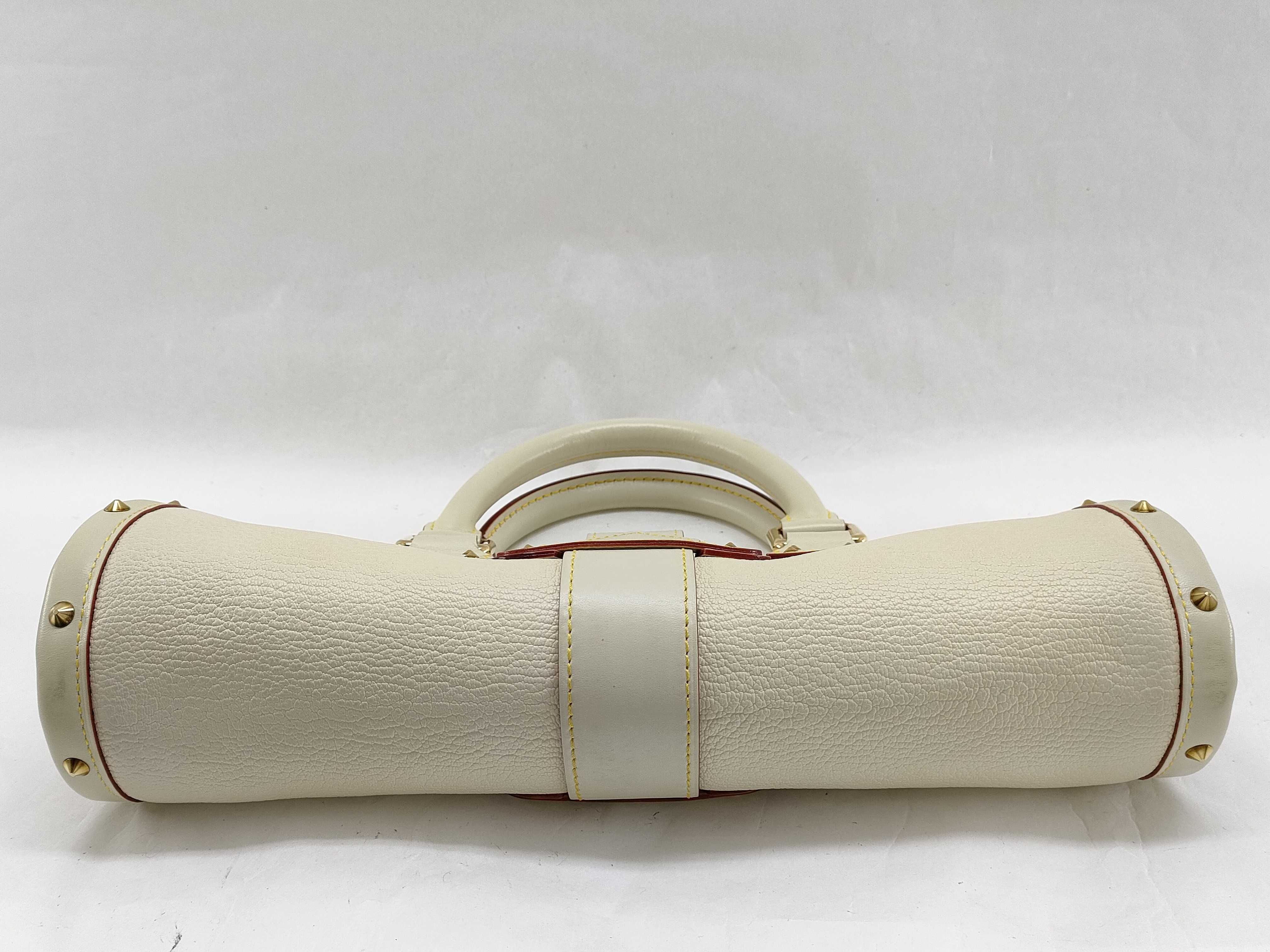 Suhali Epanui White Handbag — view 8