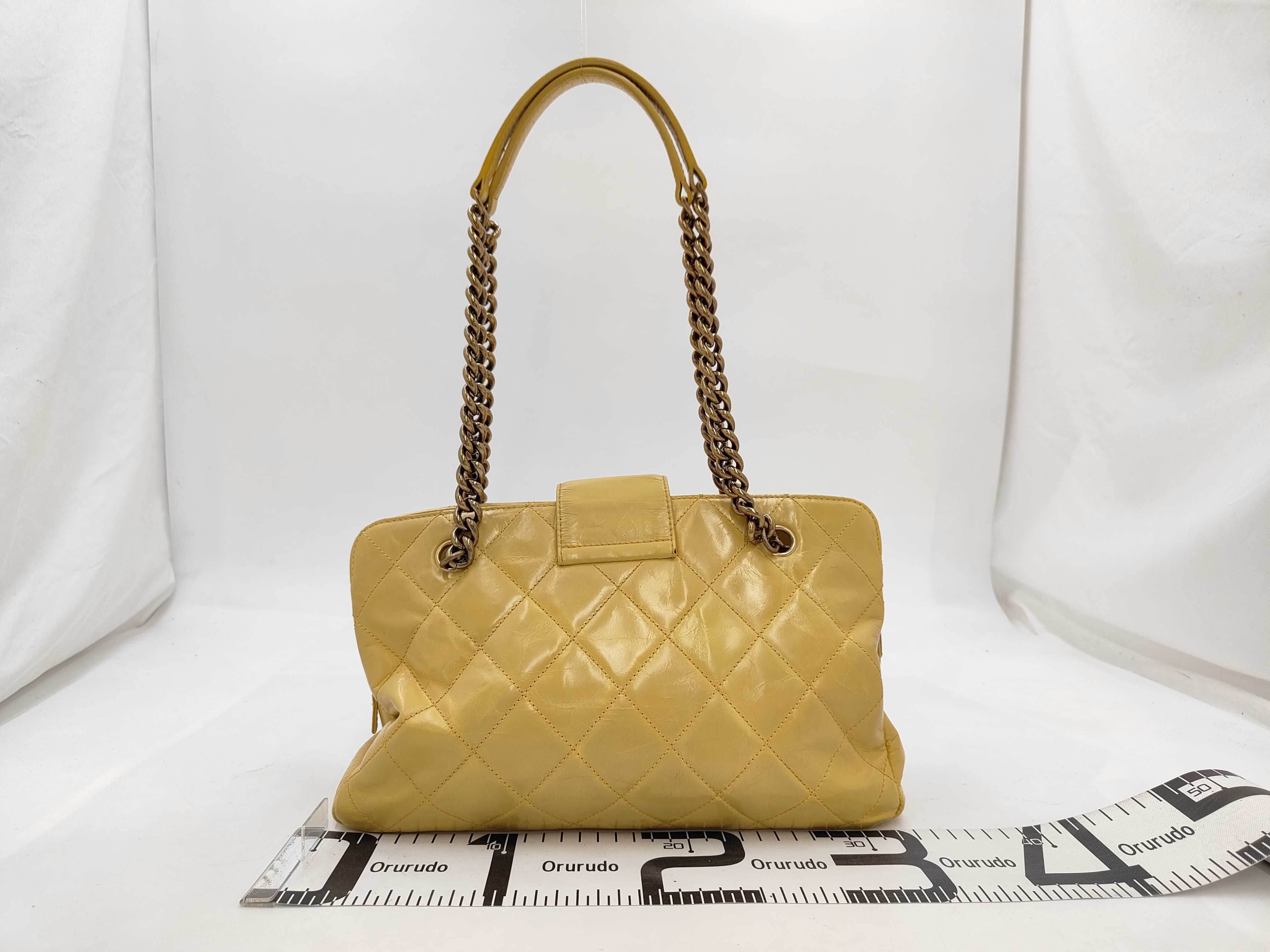 Mademoiselle Turnlock 2.55 Liisu Shoulder Bag — view 2