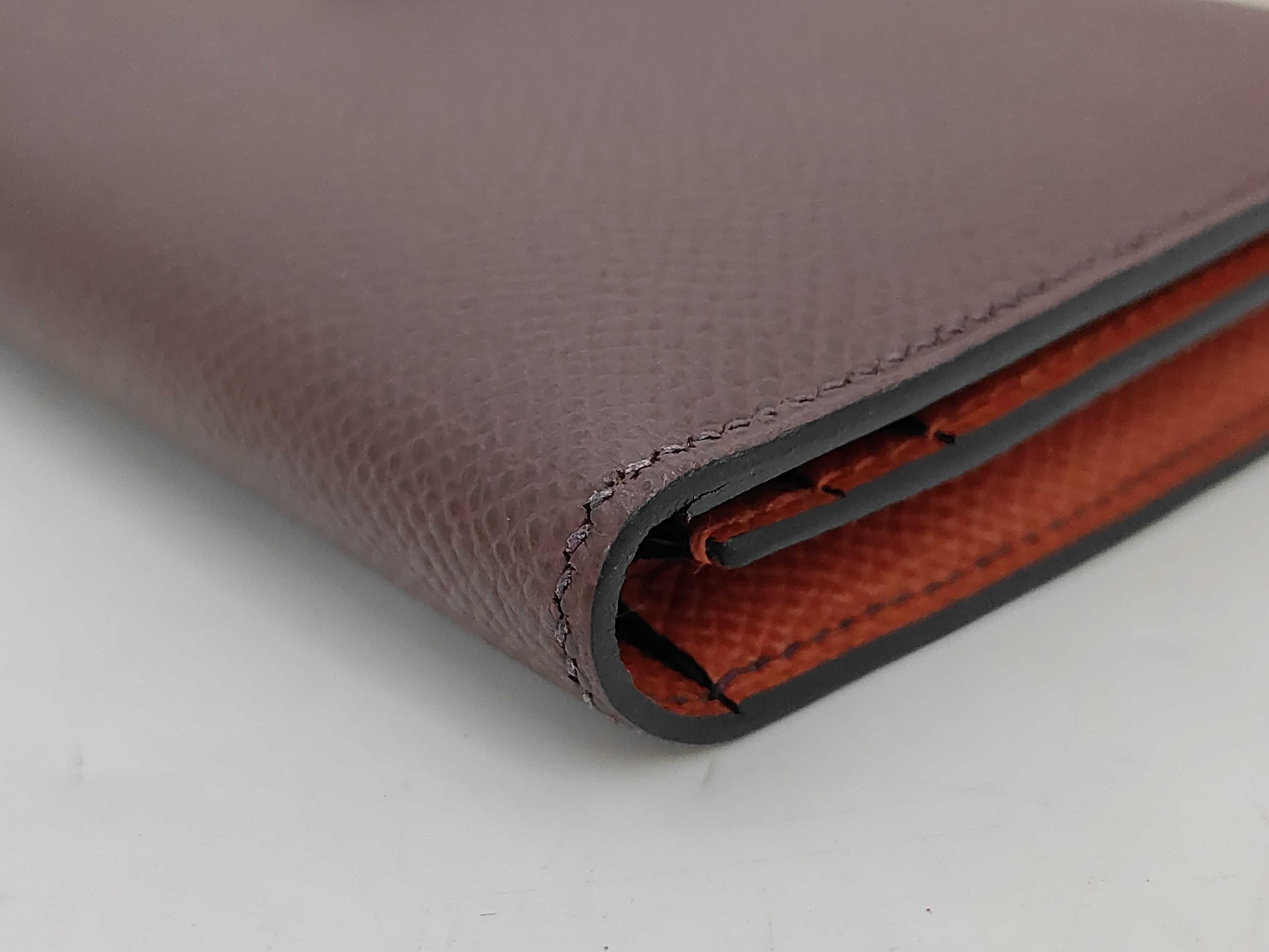 Bearn wallet with W stamp and gold hardware — view 3