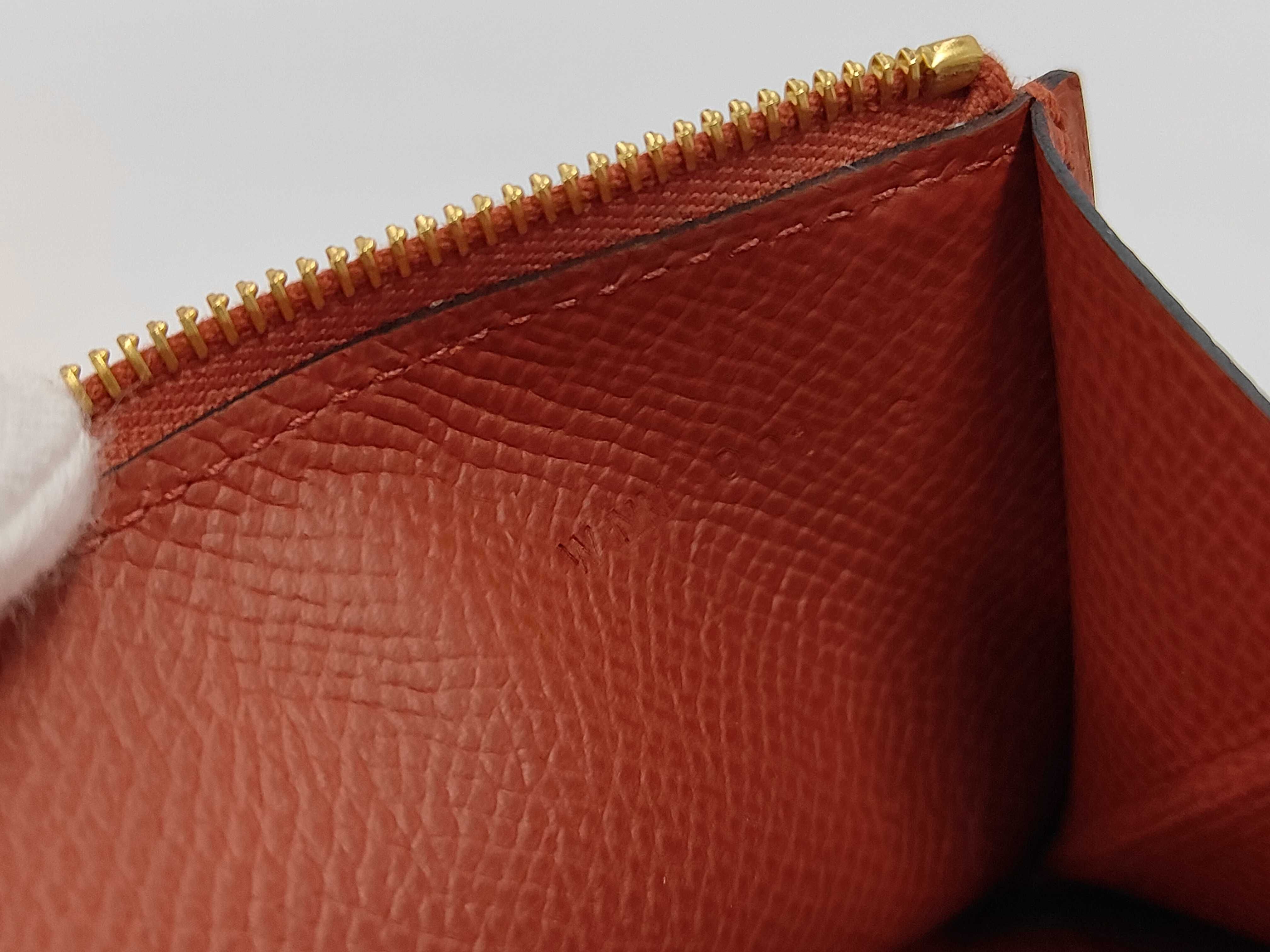 Bearn wallet with W stamp and gold hardware — view 8