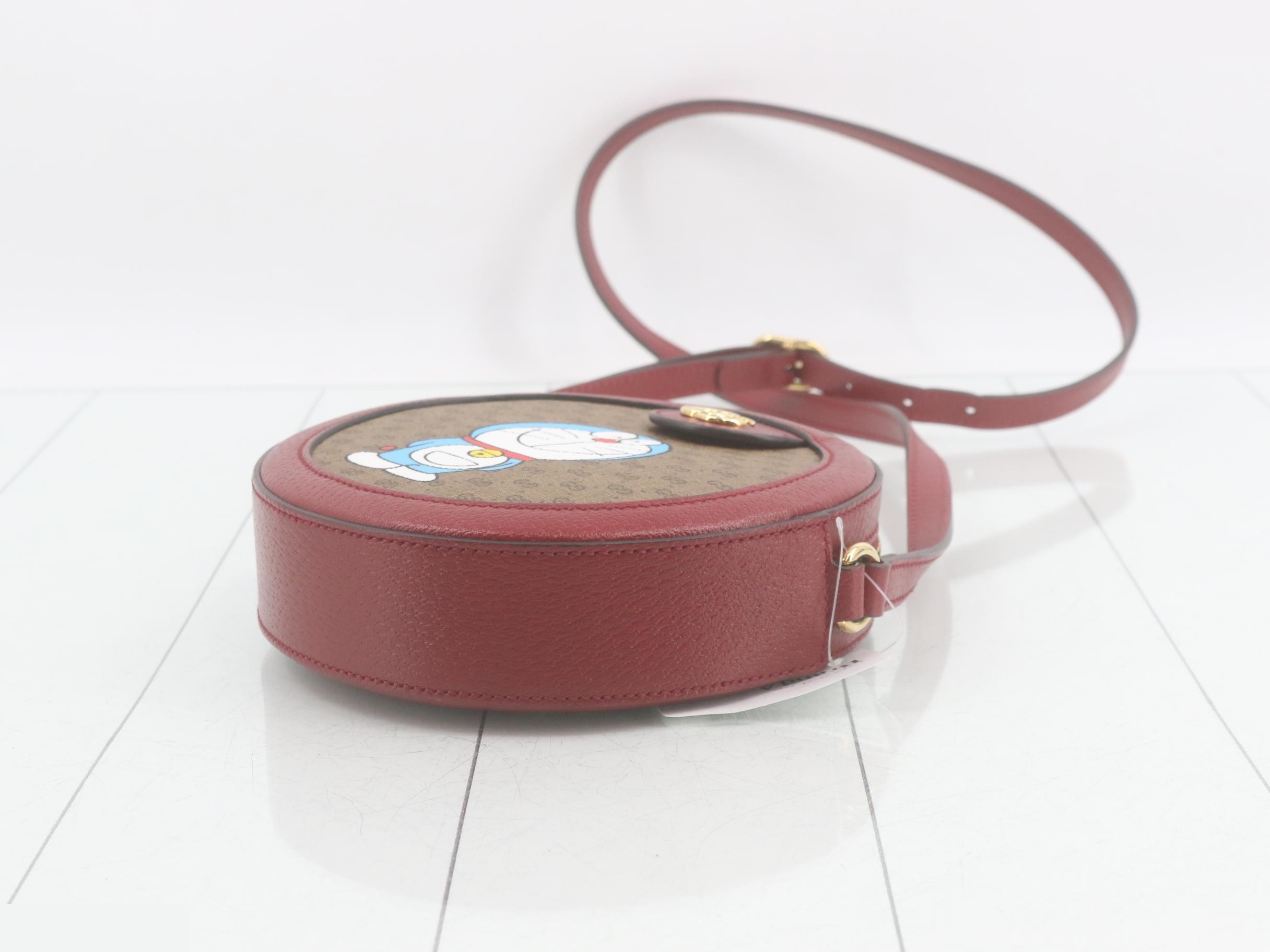 Doraemon Round Shoulder Bag — view 6