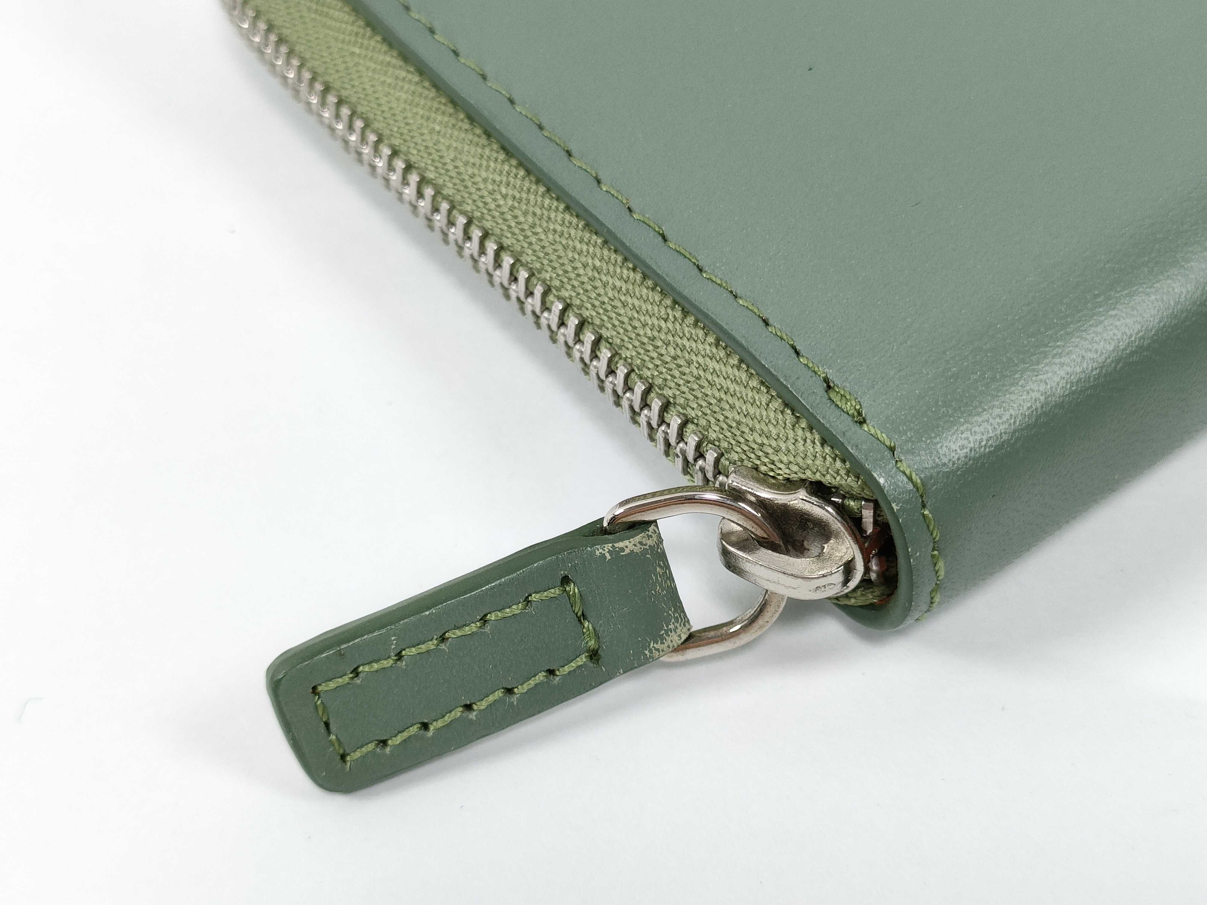 Bicolor Long Wallet, Round Zip Wallet — view 8