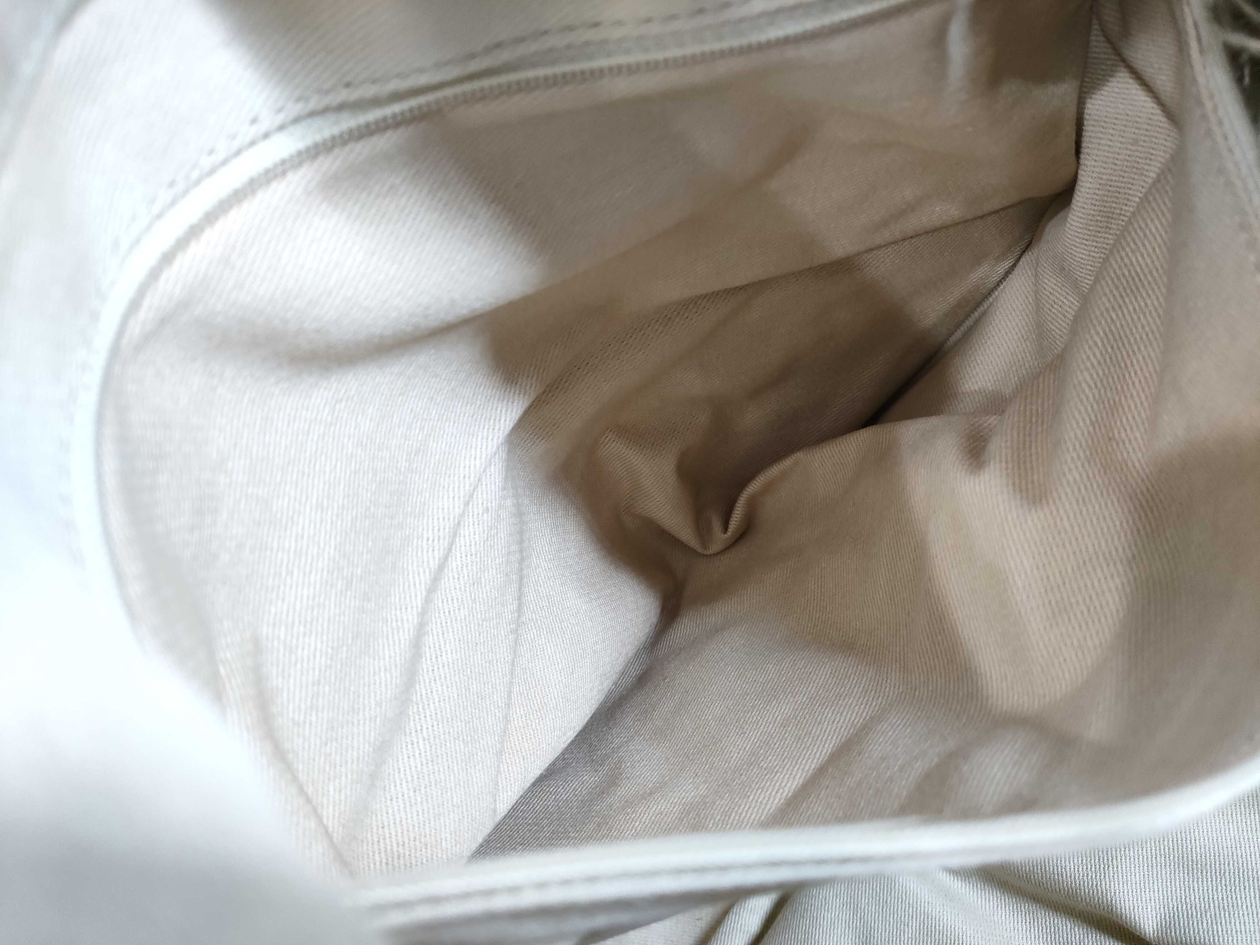 Camellia Clover Canvas Tote Handbag — view 11