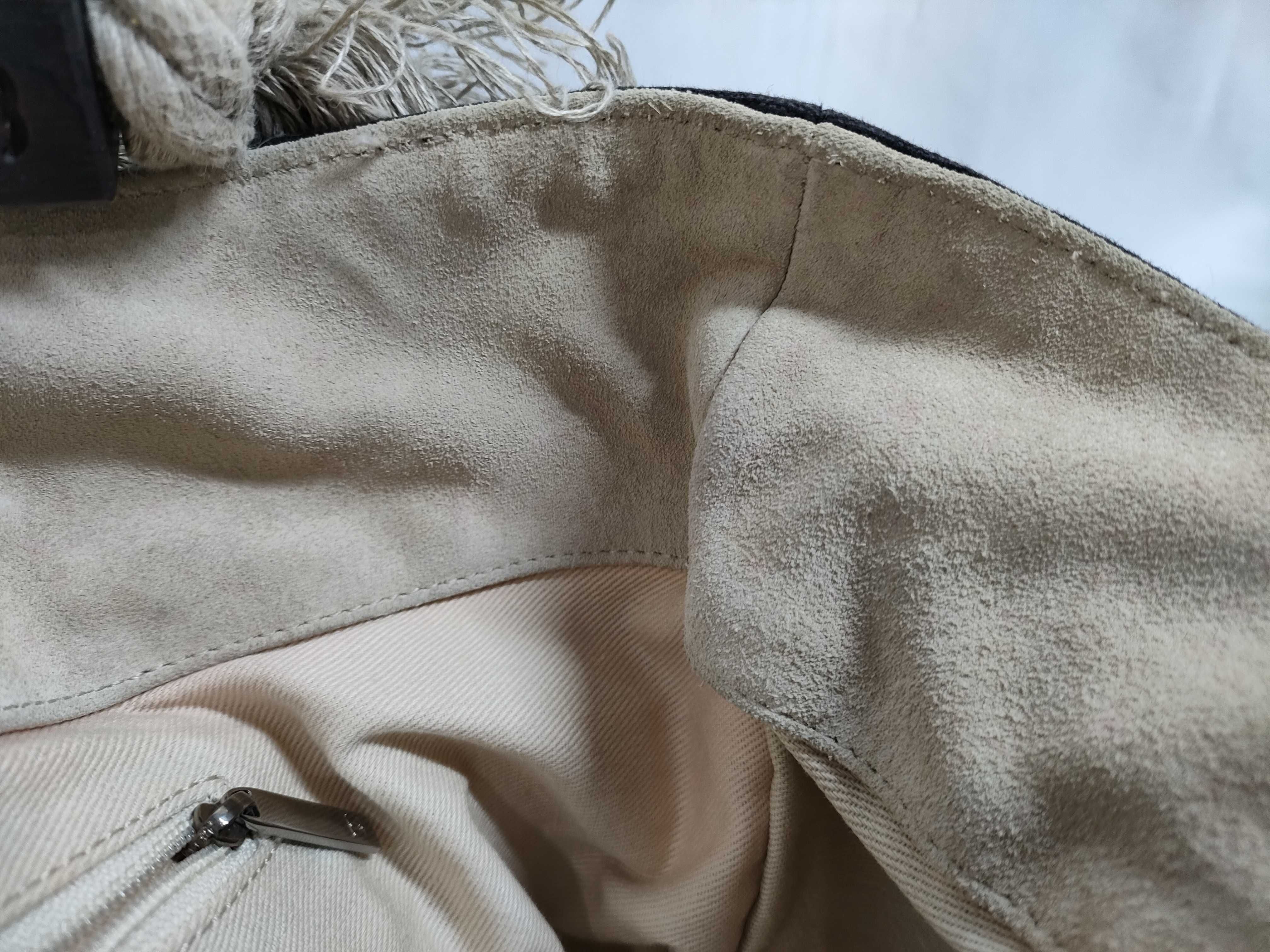 Camellia Clover Canvas Tote Handbag — view 8