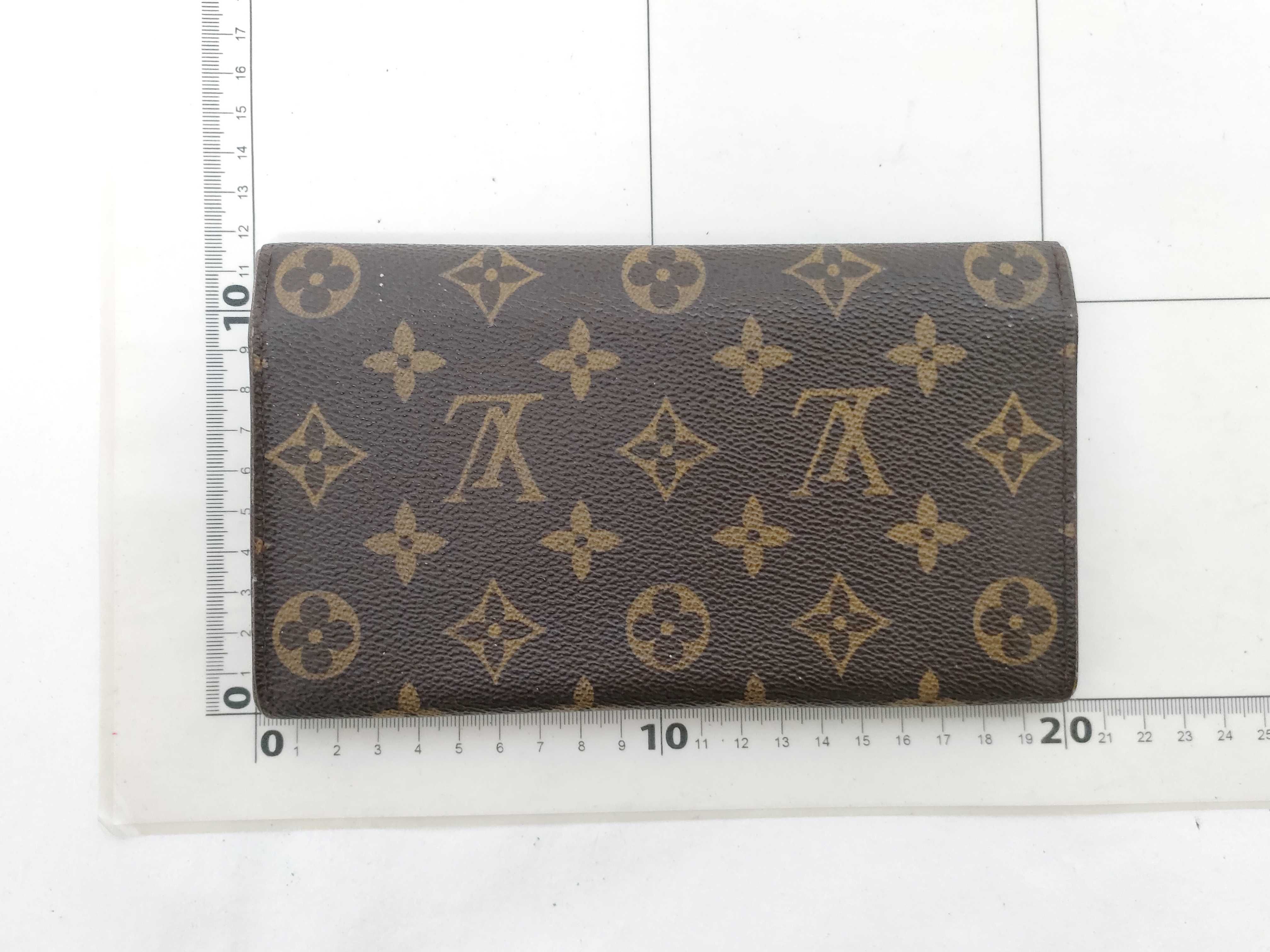 Monogram Portefeuille Sarah Wallet — view 2