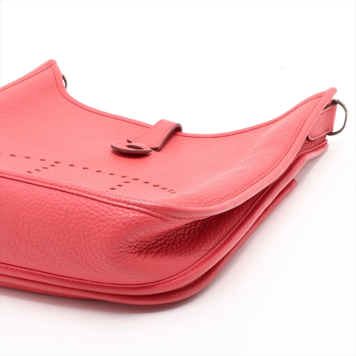 Evelyne II 29 PM Taurillon Clemence Bougainvillea Silver Hardware O:2011 — view 3