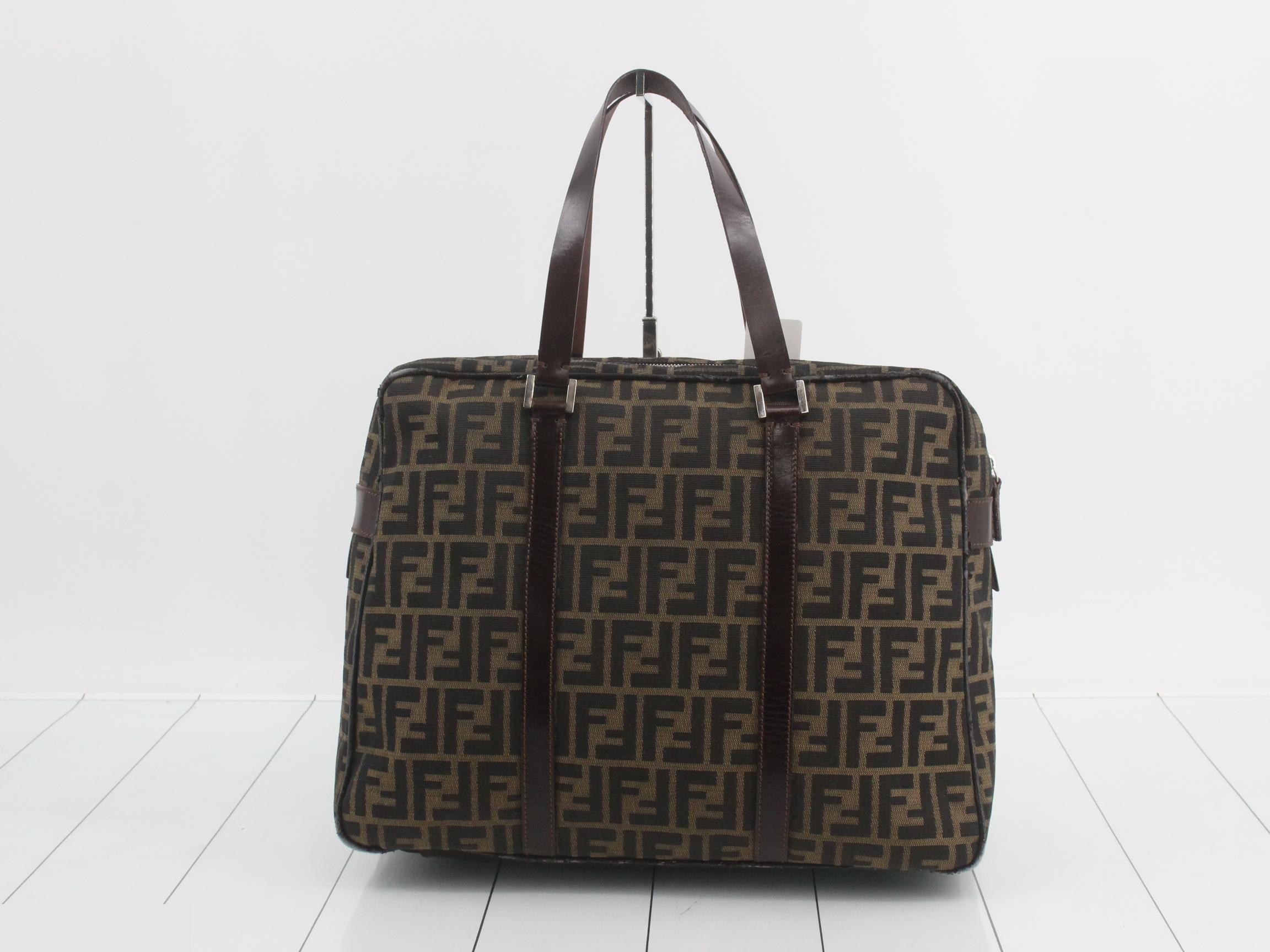 handbag — view 2