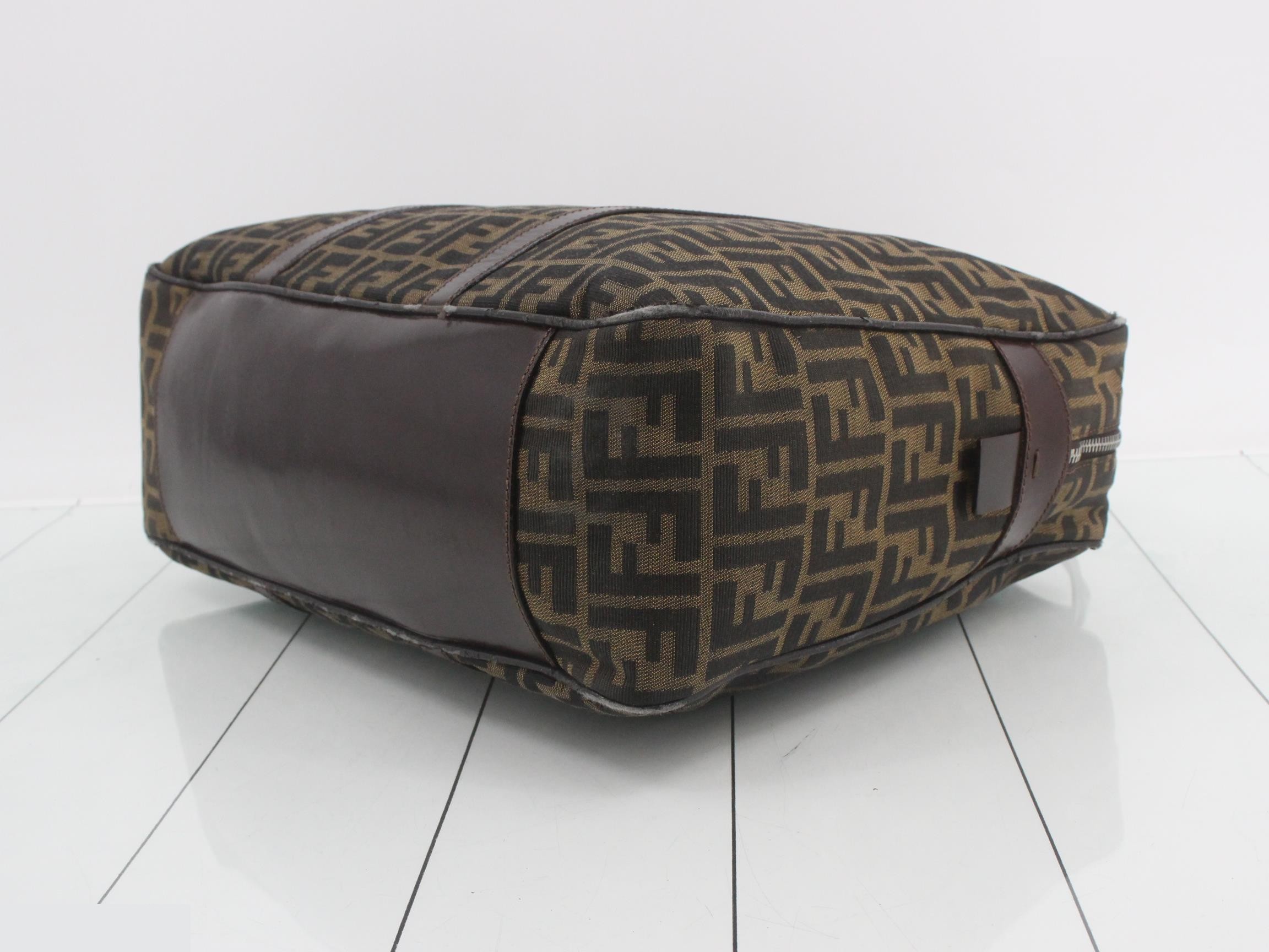 handbag — view 6