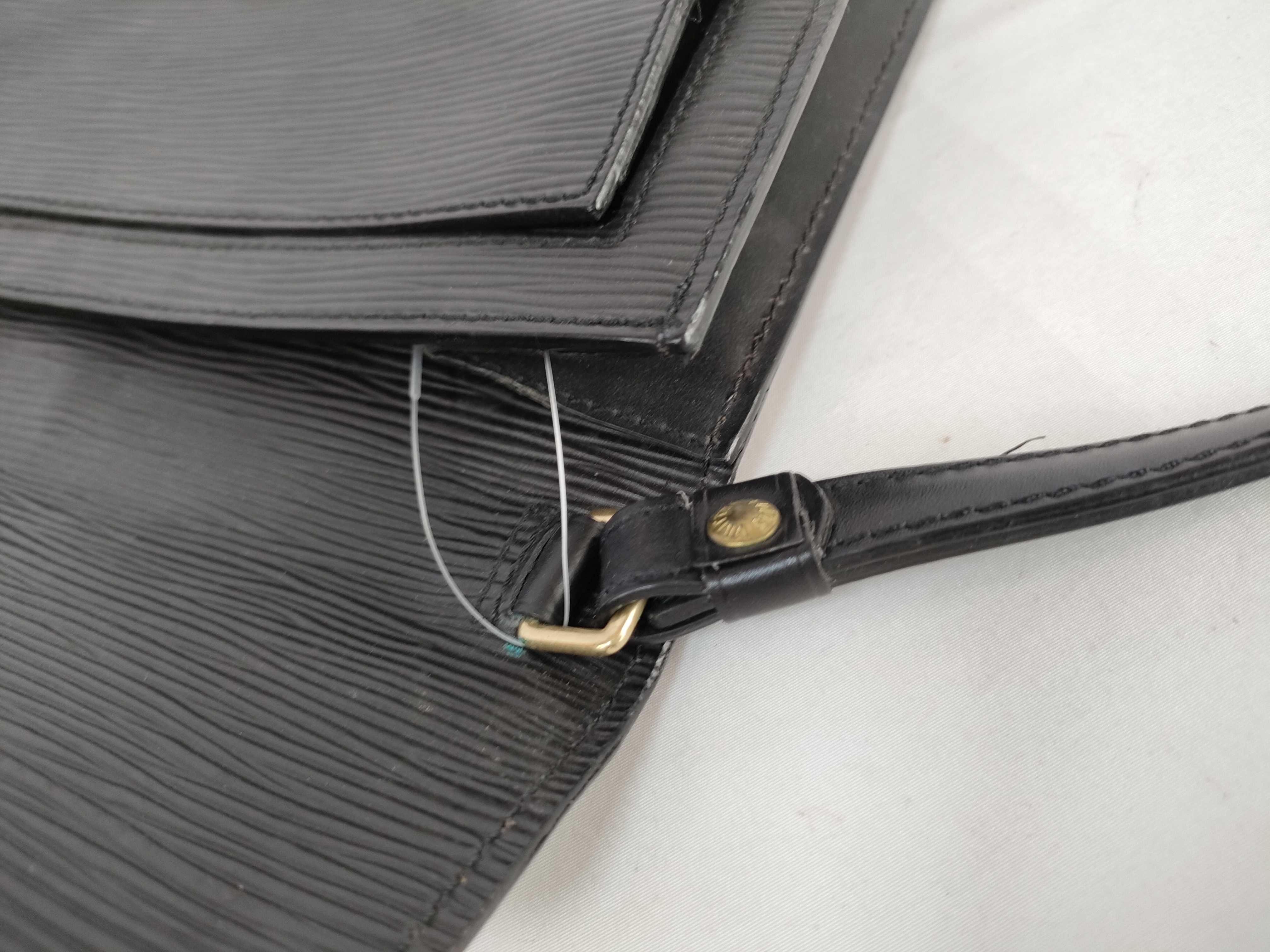 Epi M52612 Serie Dragonne Second Bag — view 5