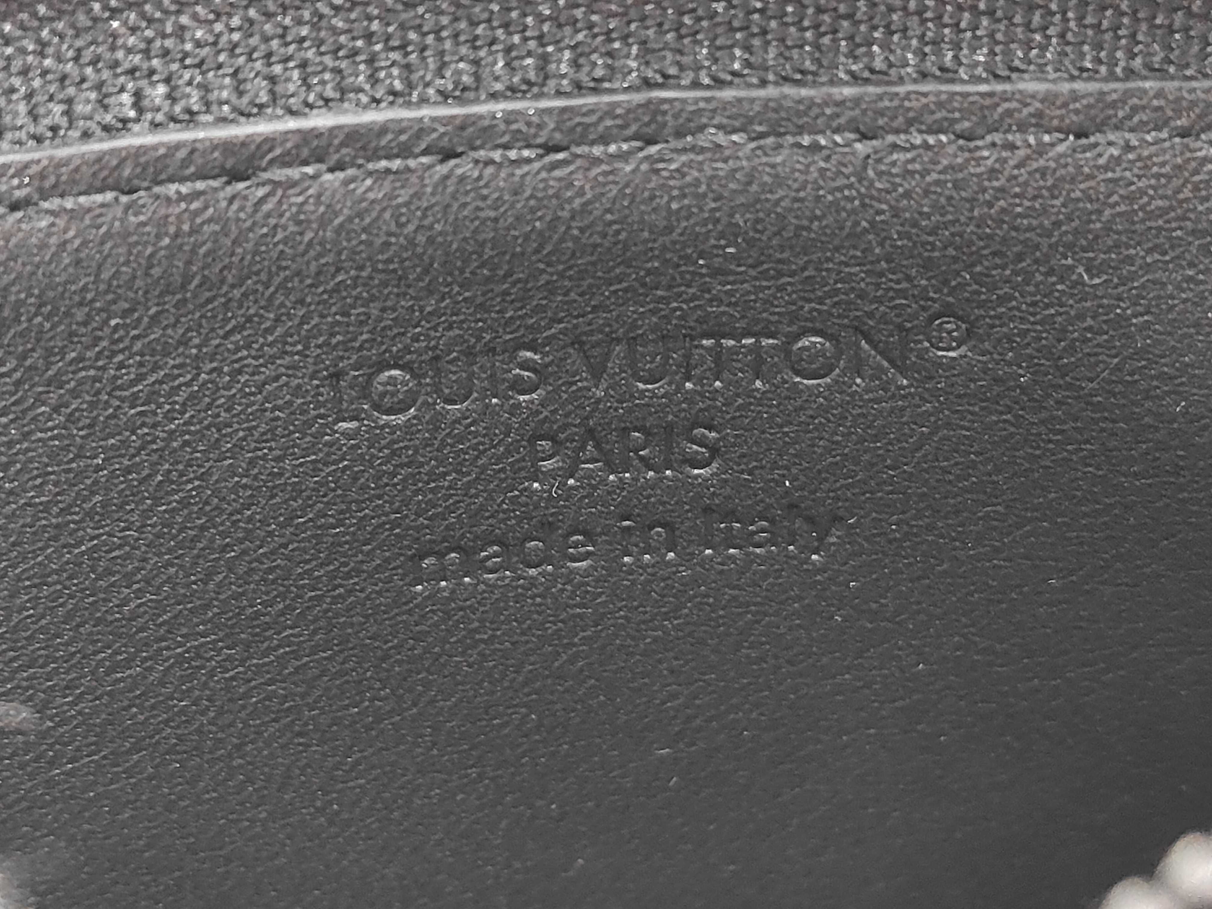 Shadow Leather Gaston Wearable Wallet Shoulder Bag — view 11