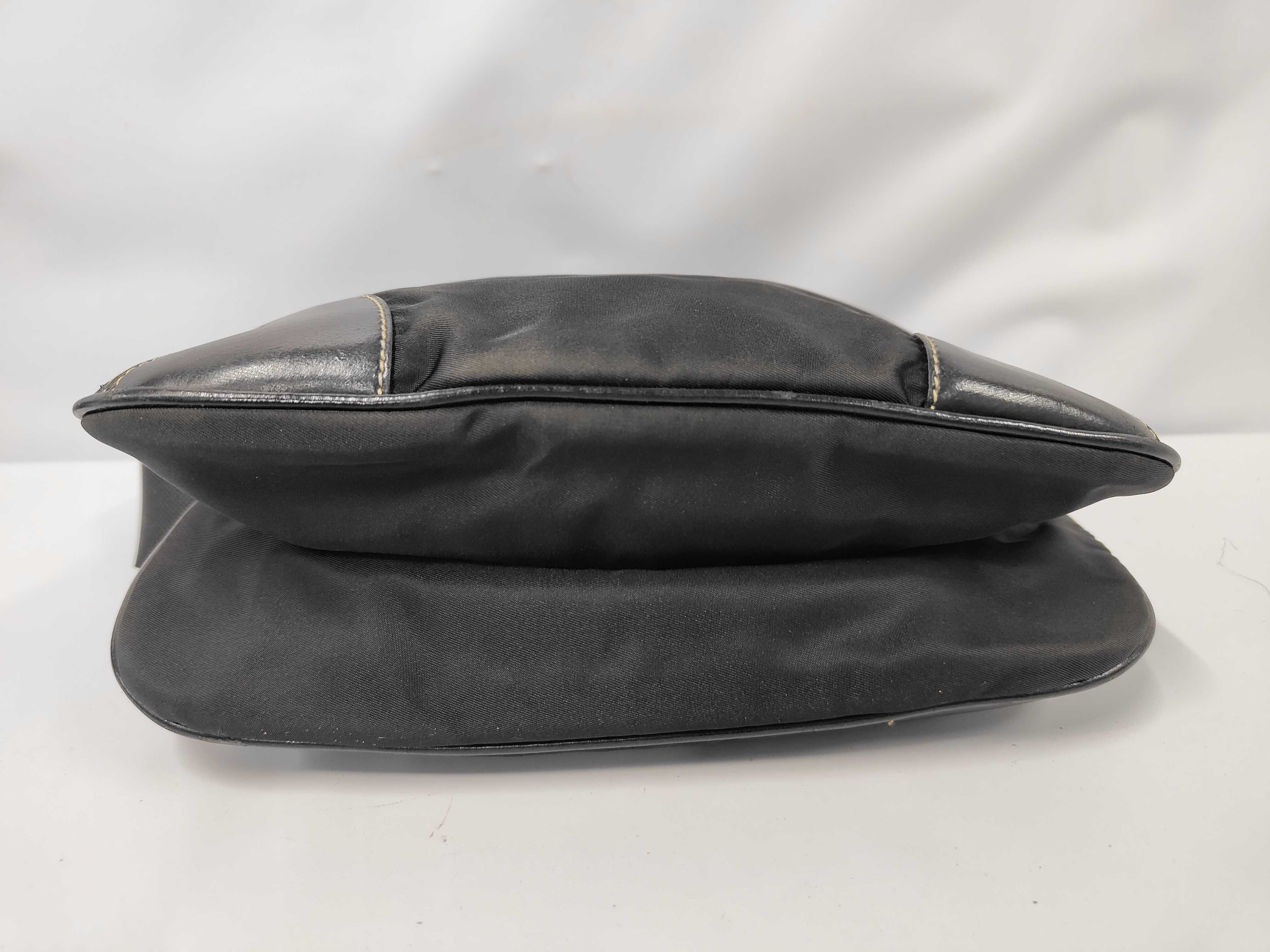 shoulder bag — view 3
