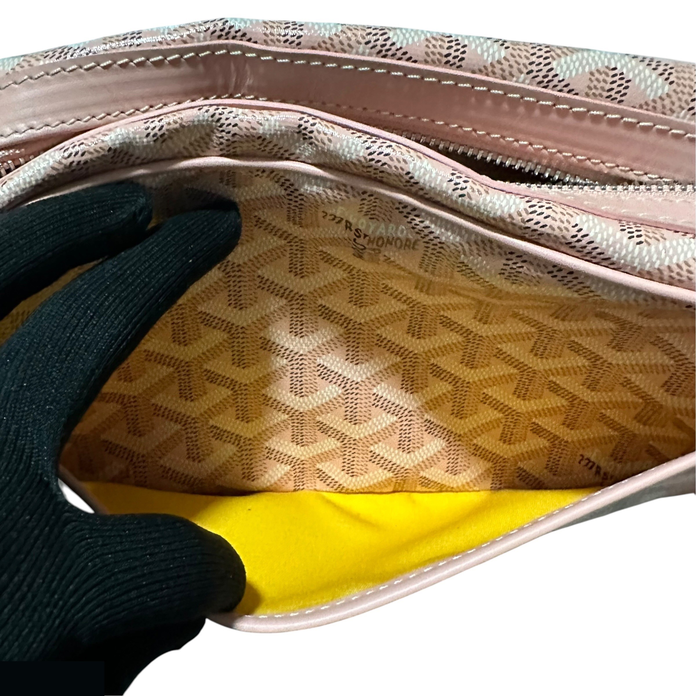 Cup Veil PM Limited Edition Shoulder Bag, Herringbone Print, Pink — view 12
