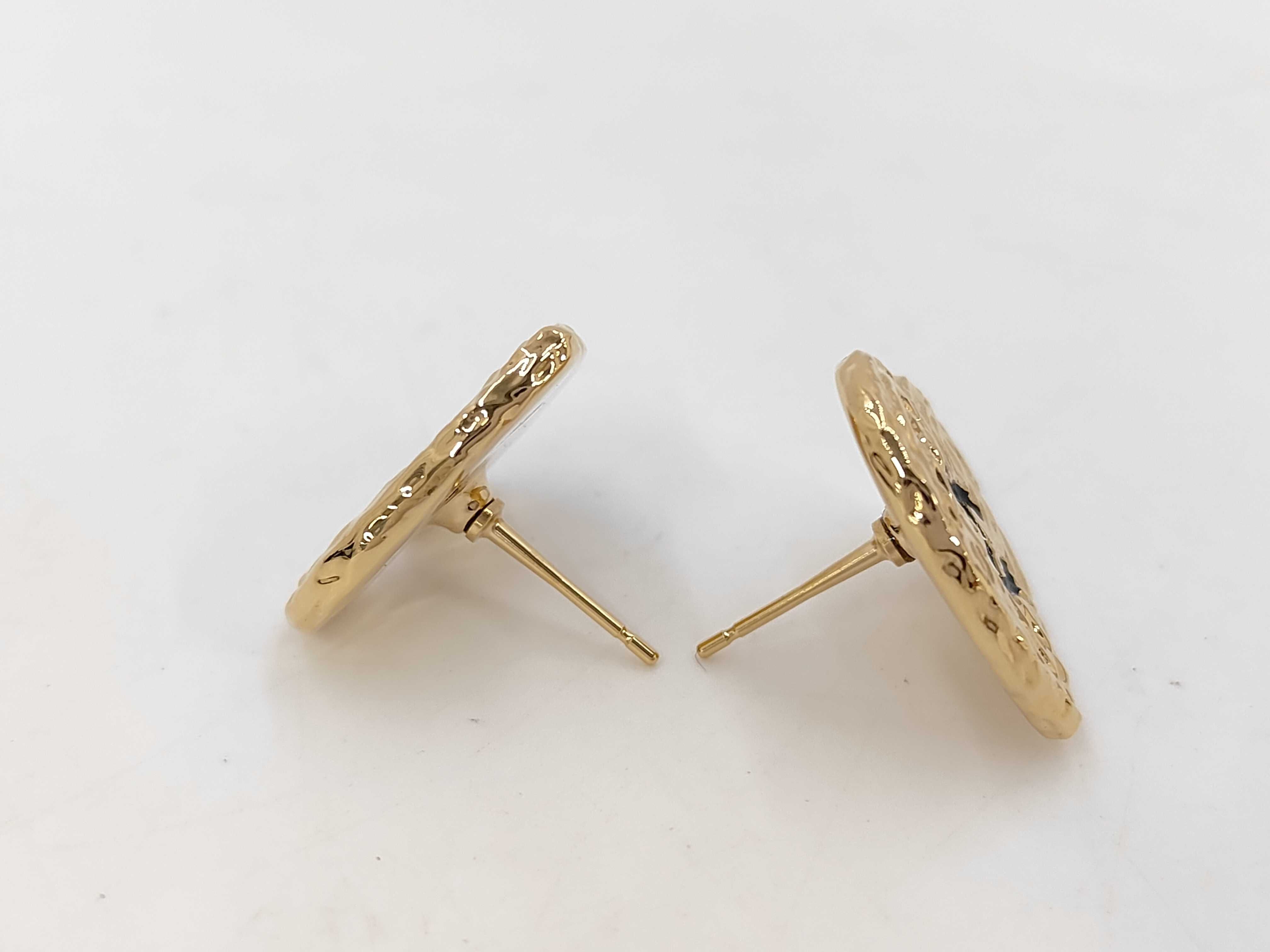 B24M Box Earrings — view 5