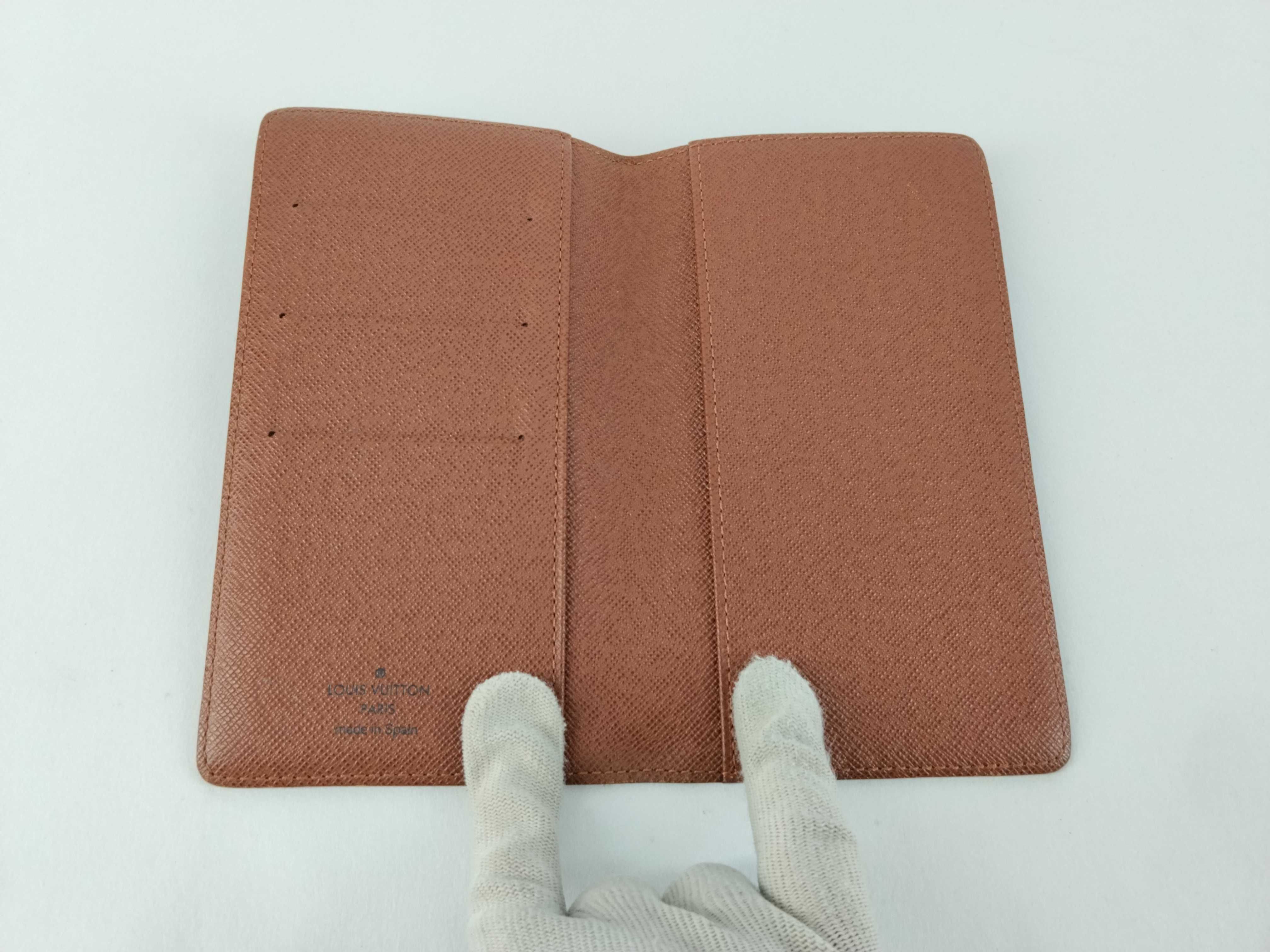 Monogram Louis Vuitton Agenda Pouch Billfold — view 8