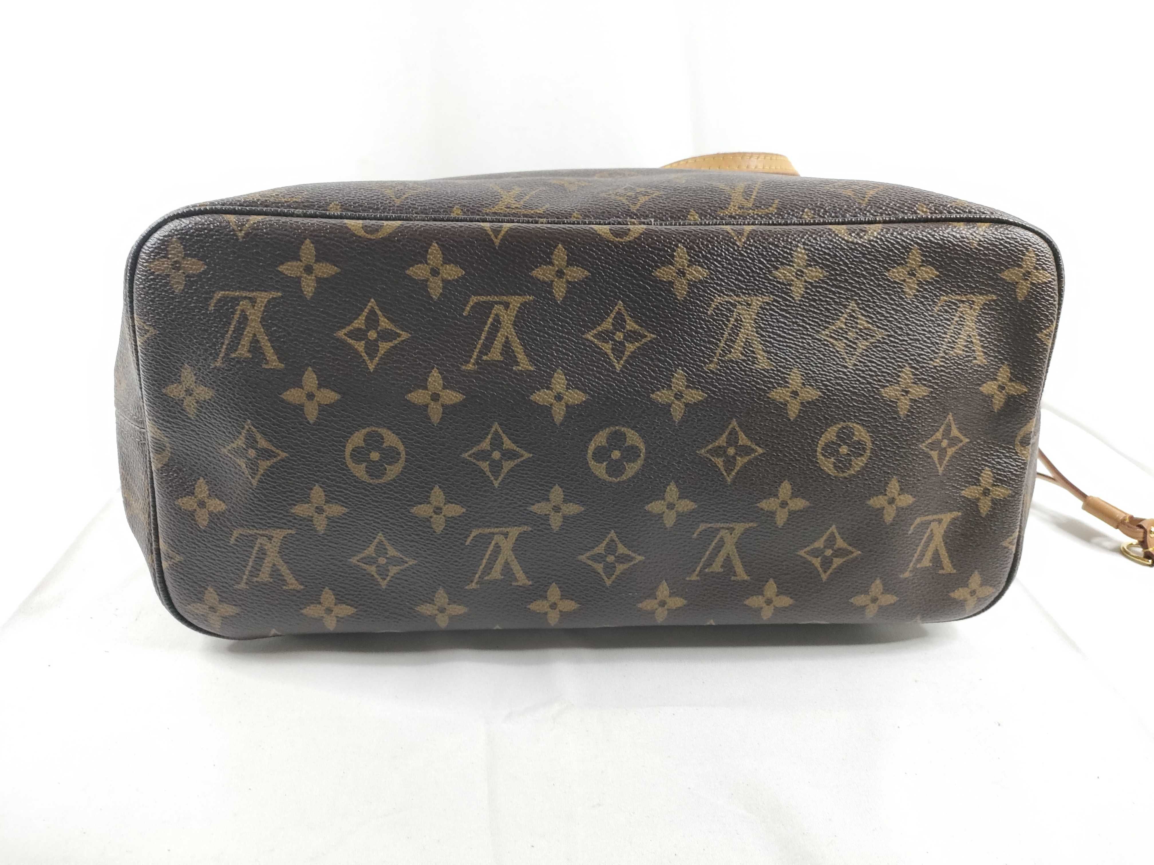 Monogram Neverfull MM — view 4