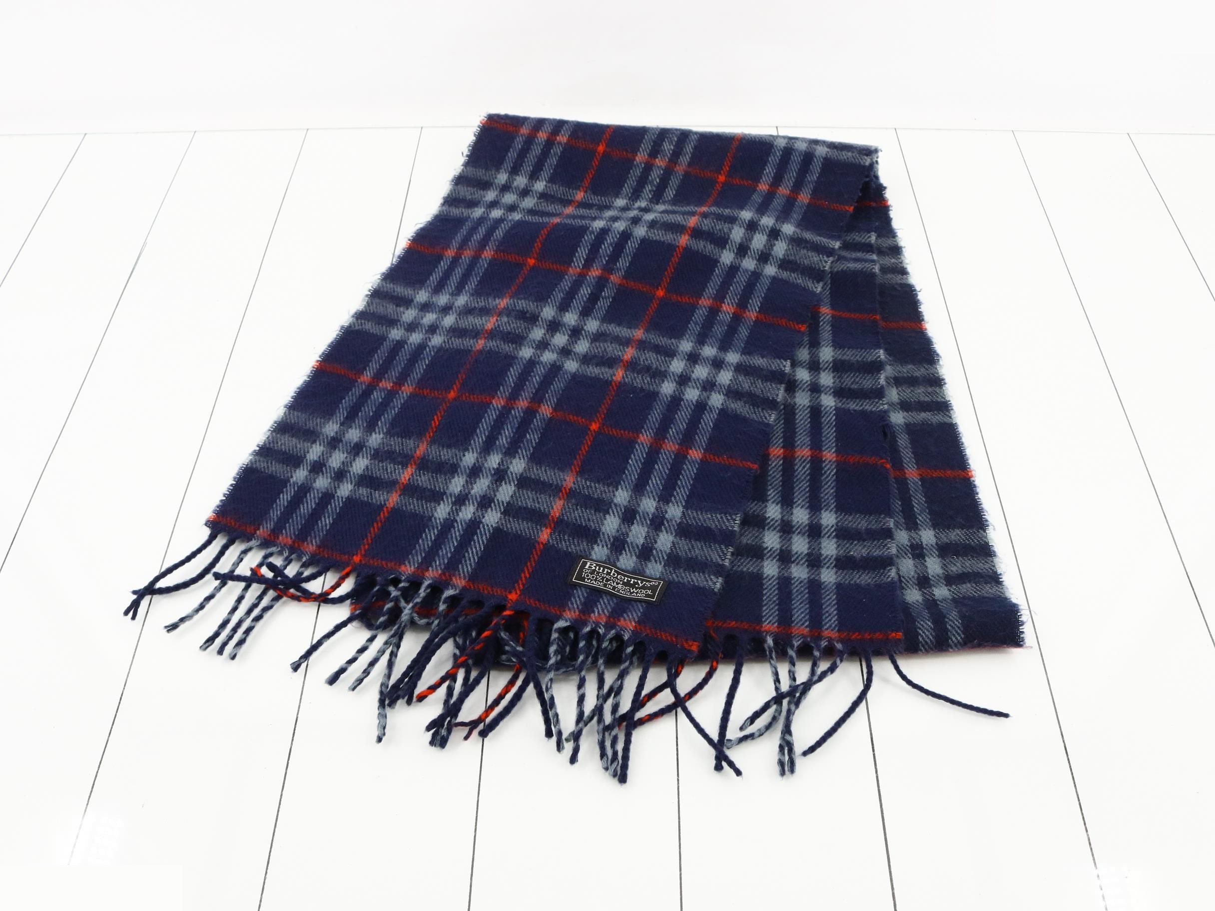 Other lines: Small items, accessories, and scarves — view 2