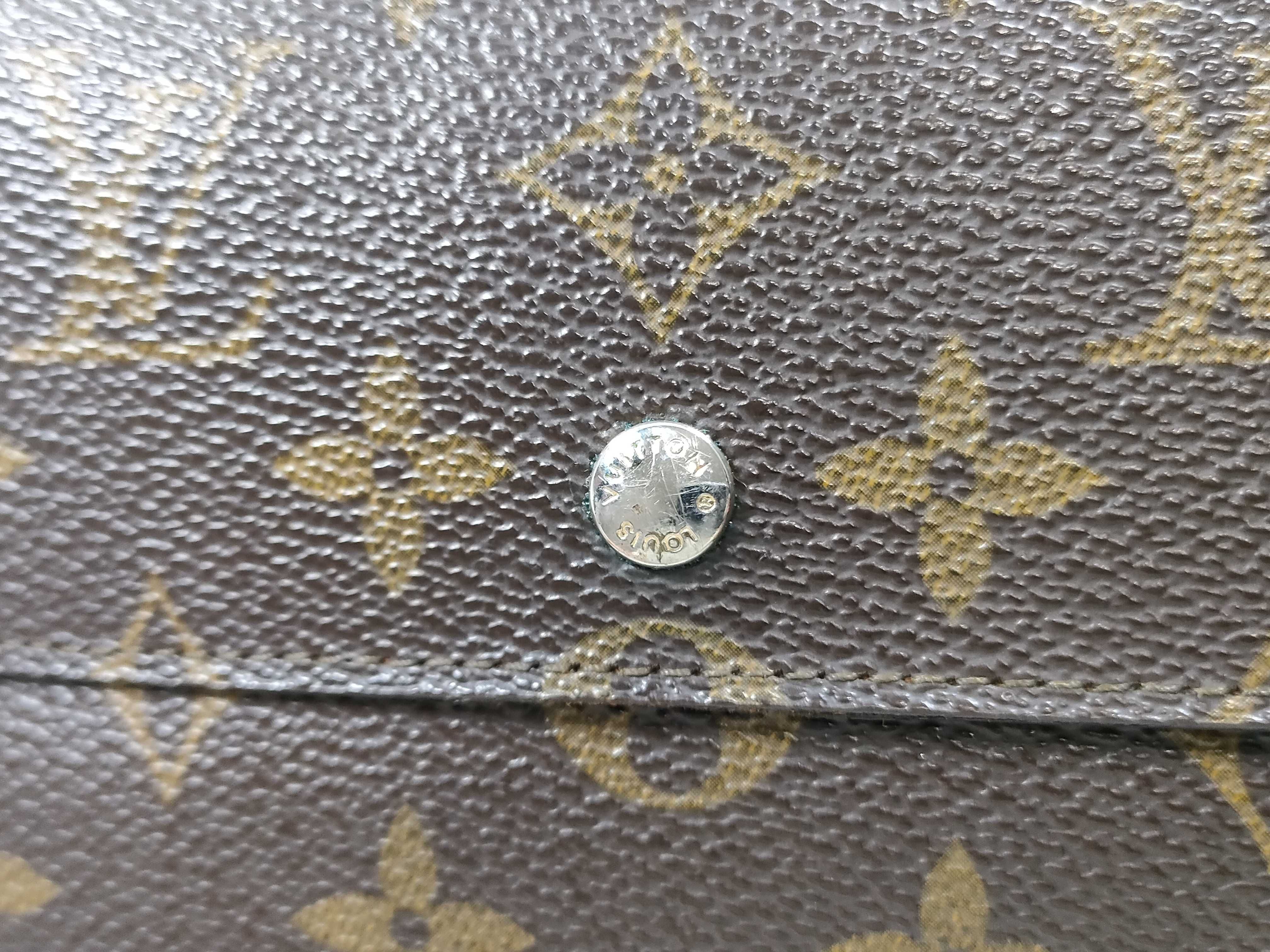 Monogram M61217 Portefeuille International Vintage Wallet — view 7