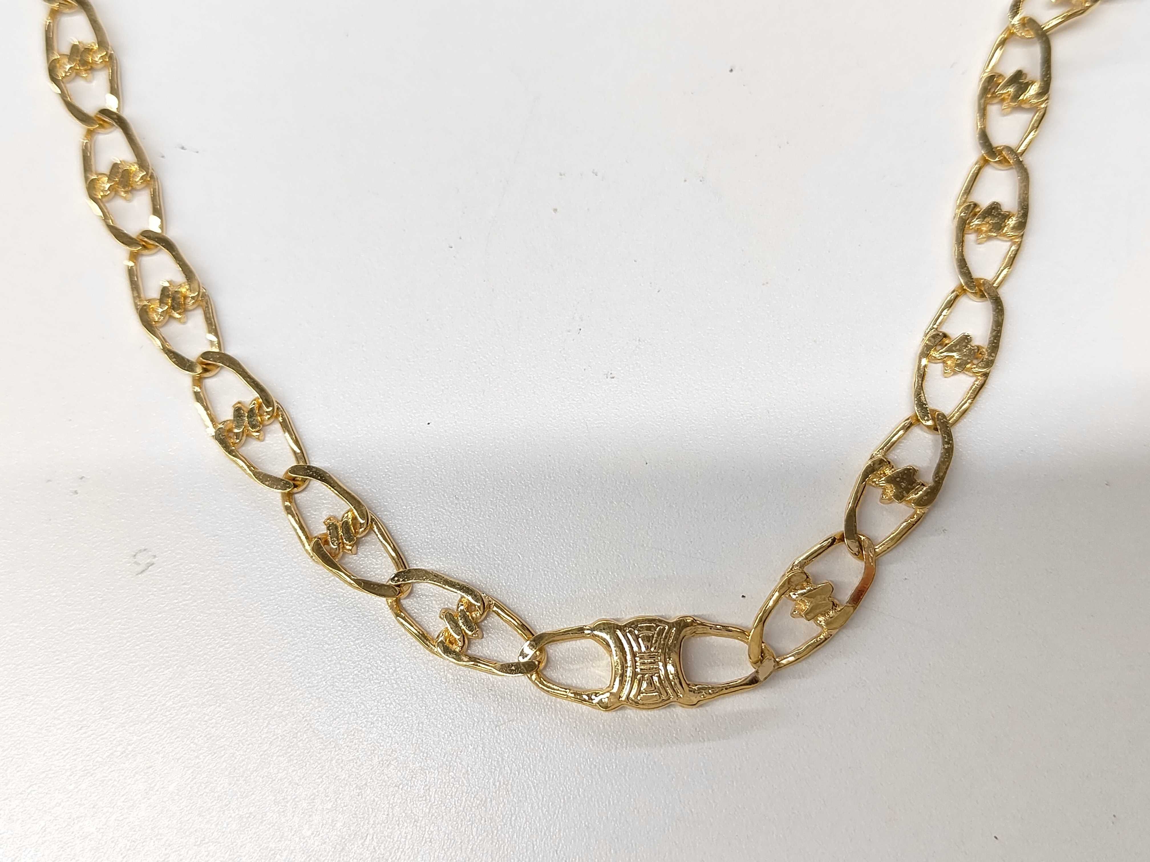Triomphe Necklace