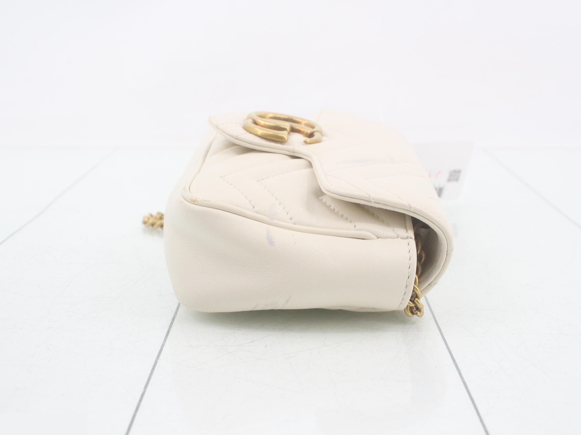 GG Marmont Chain Shoulder Bag — view 3