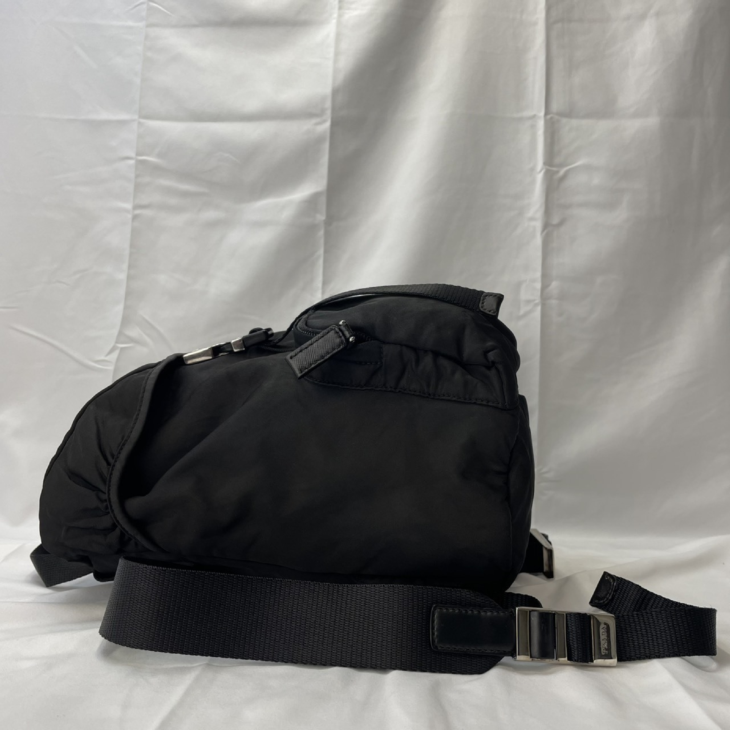 Backpack, Prada Rucksack, Saffiano Leather, BZ0023 VERA Black Backpack — view 4