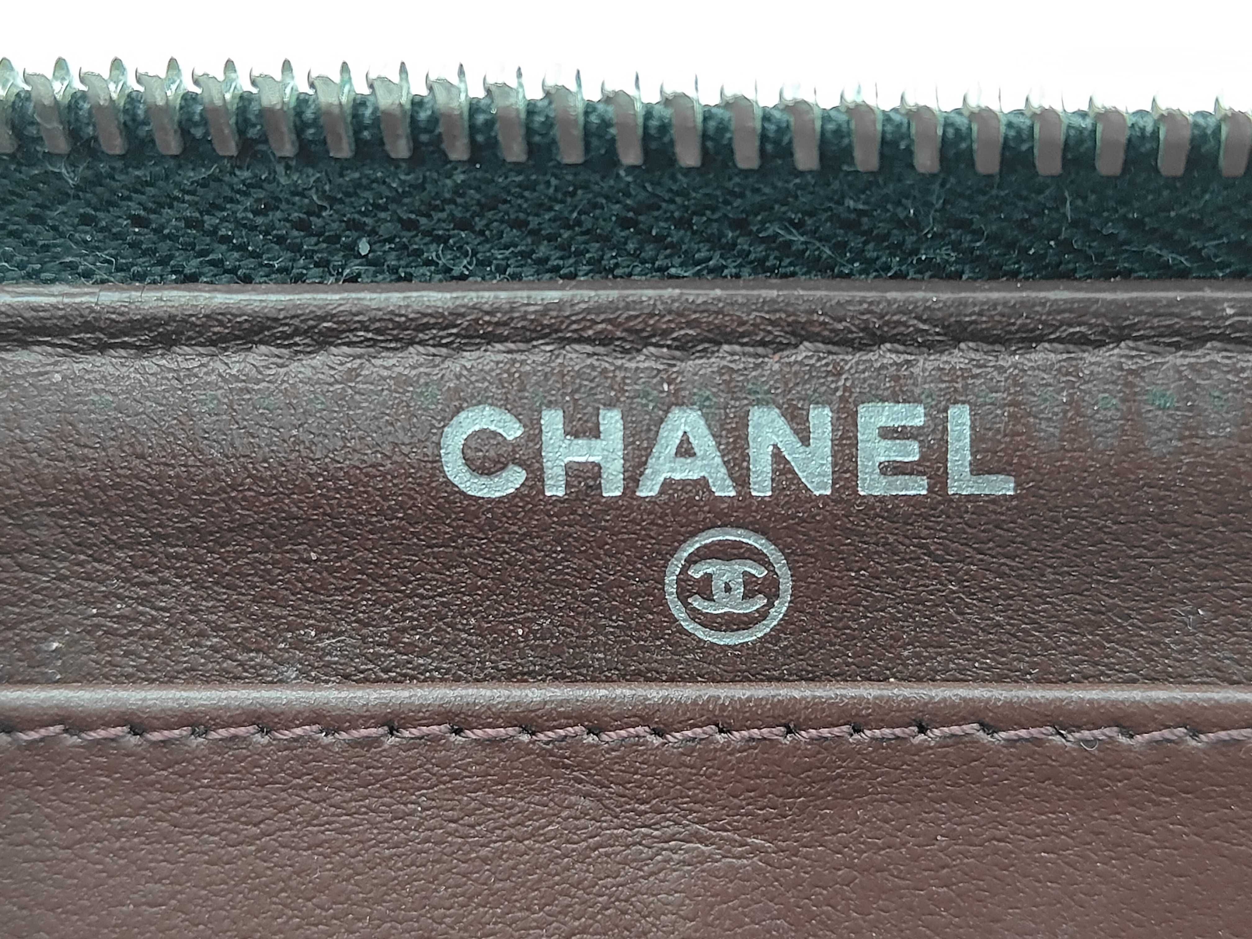 Caviar Skin Round Long Wallet, No. 26 — view 7