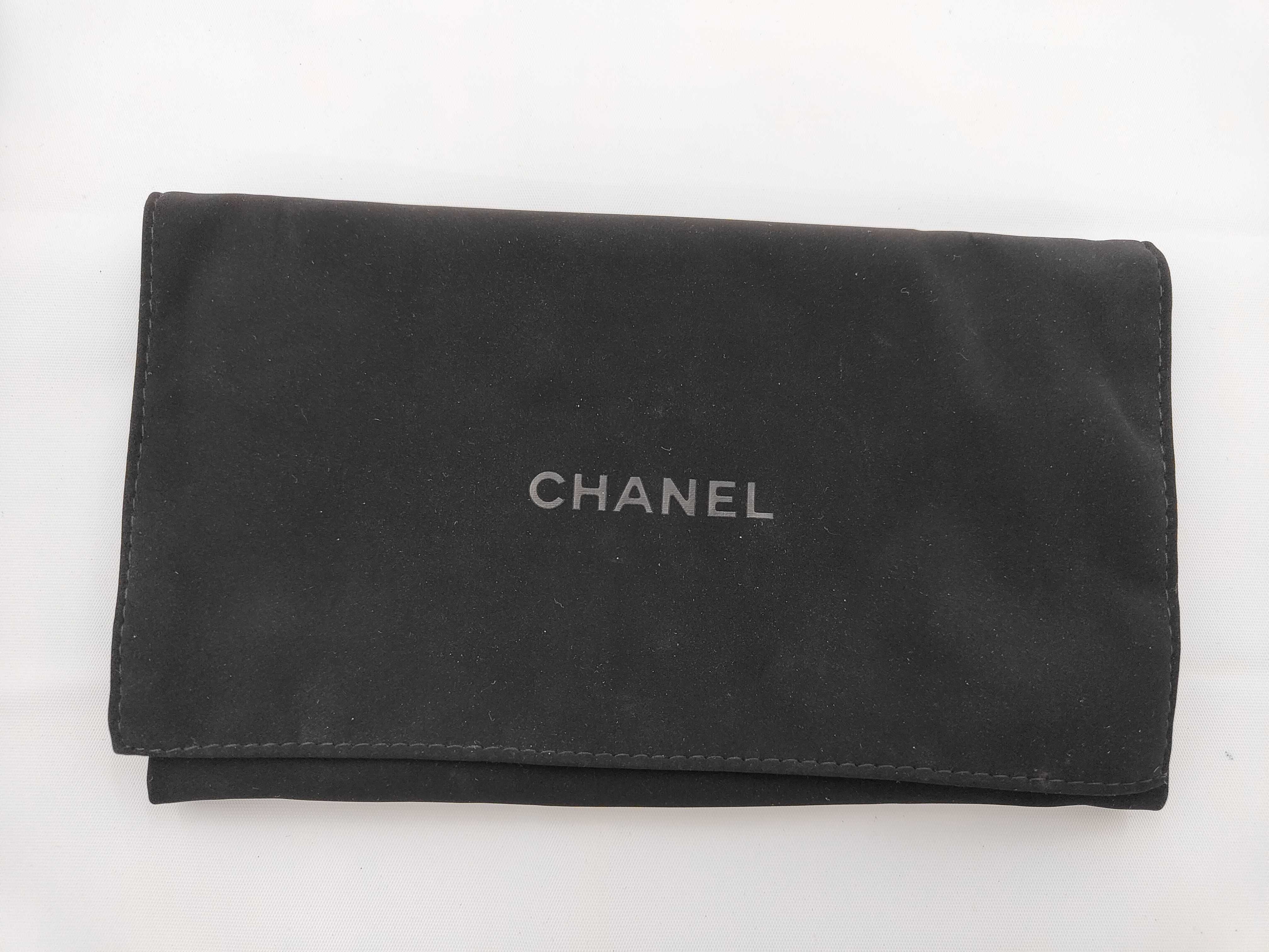 Caviar Skin Round Long Wallet, No. 26 — view 10